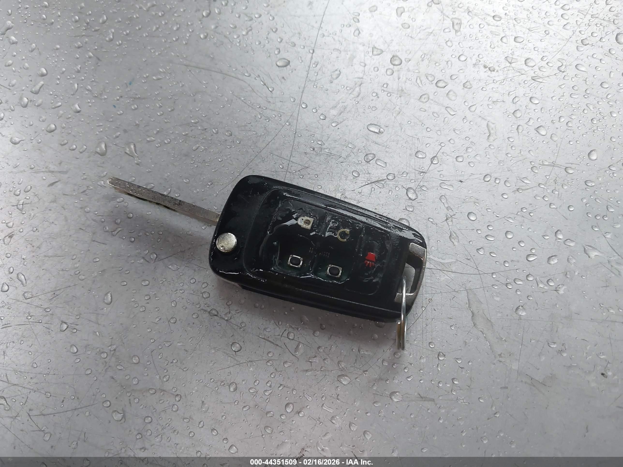 CHEVROLET EQUINOX image 11