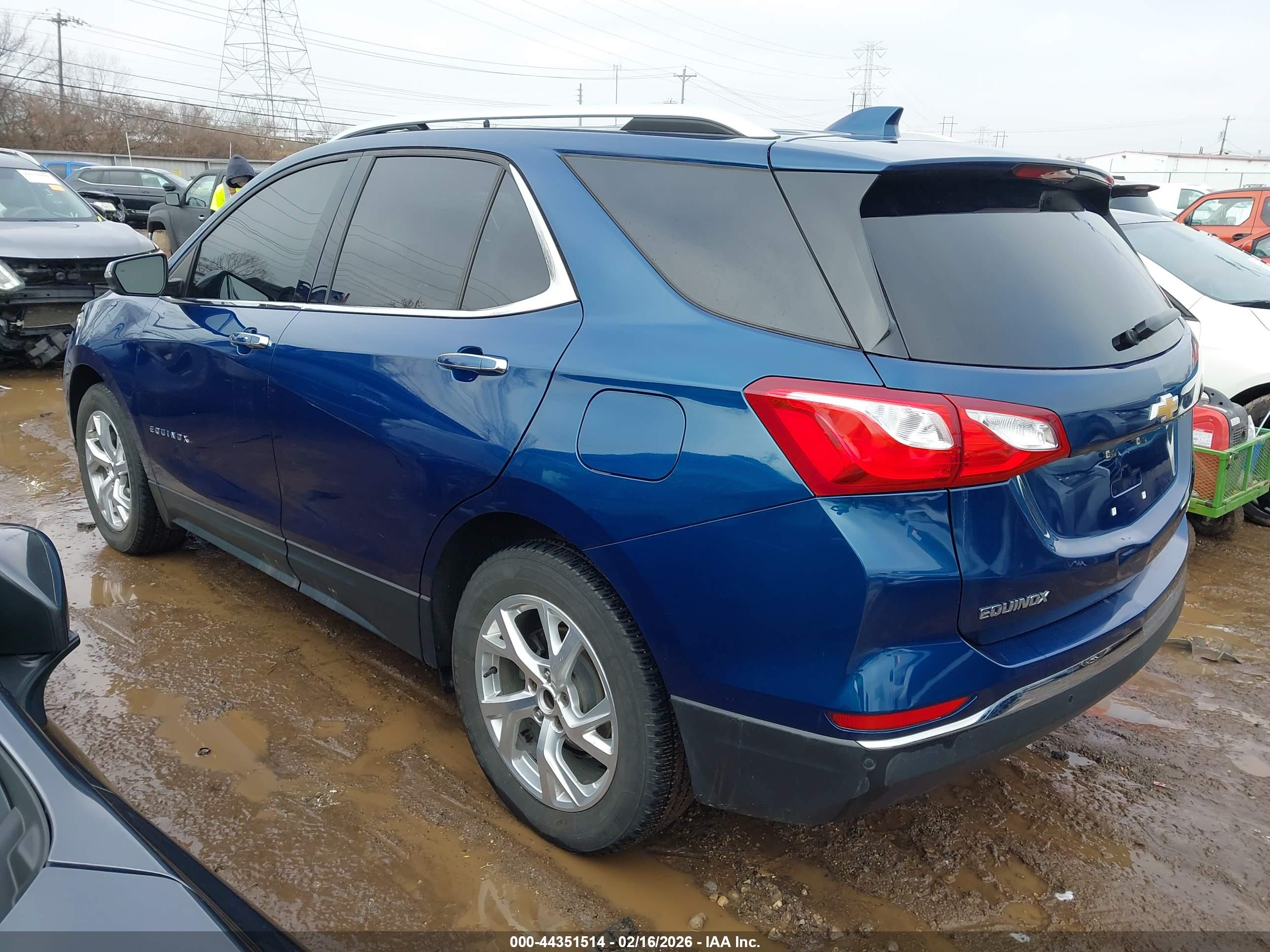 CHEVROLET EQUINOX image 3