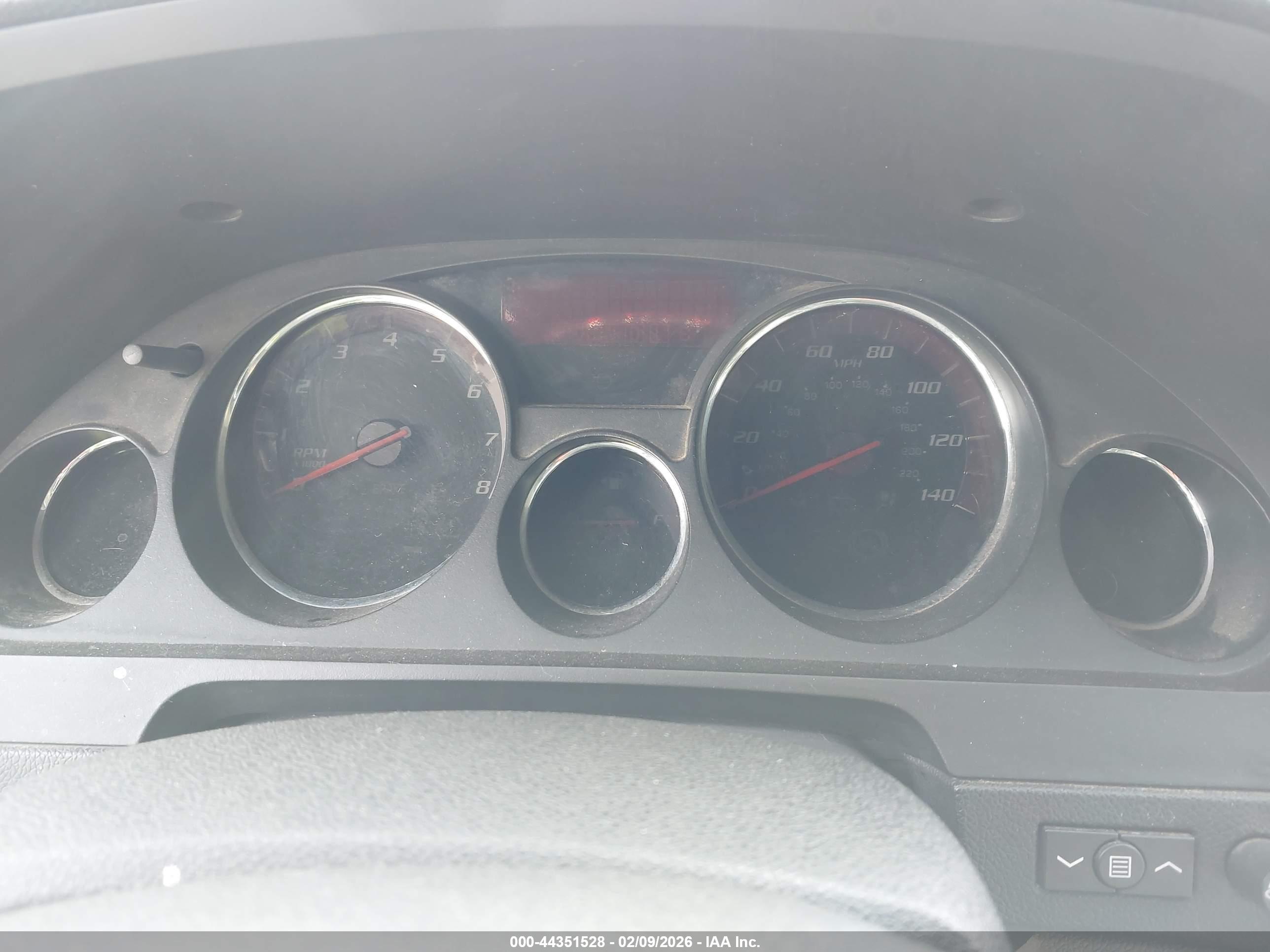 GMC ACADIA image 7