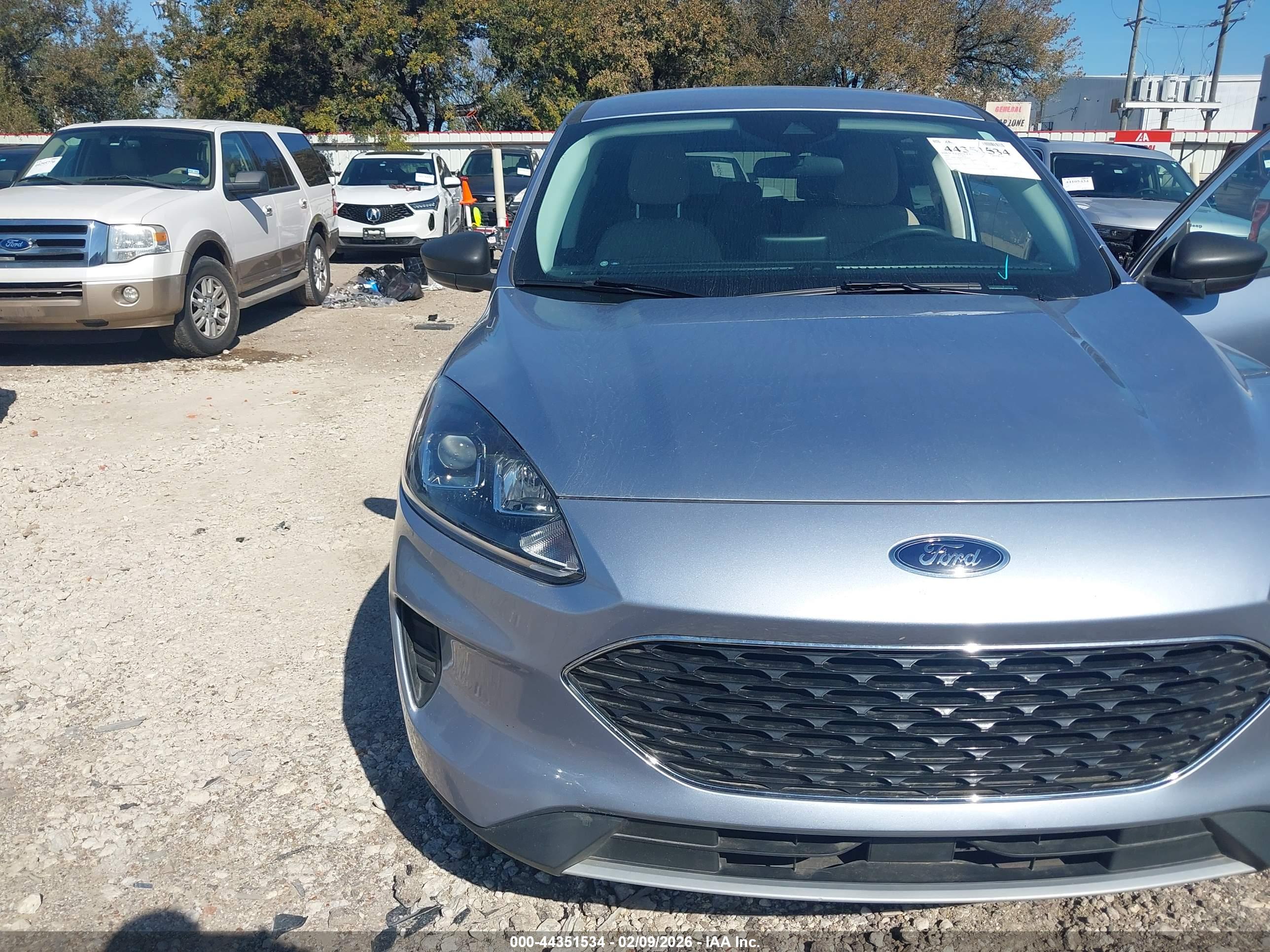 FORD ESCAPE image 6