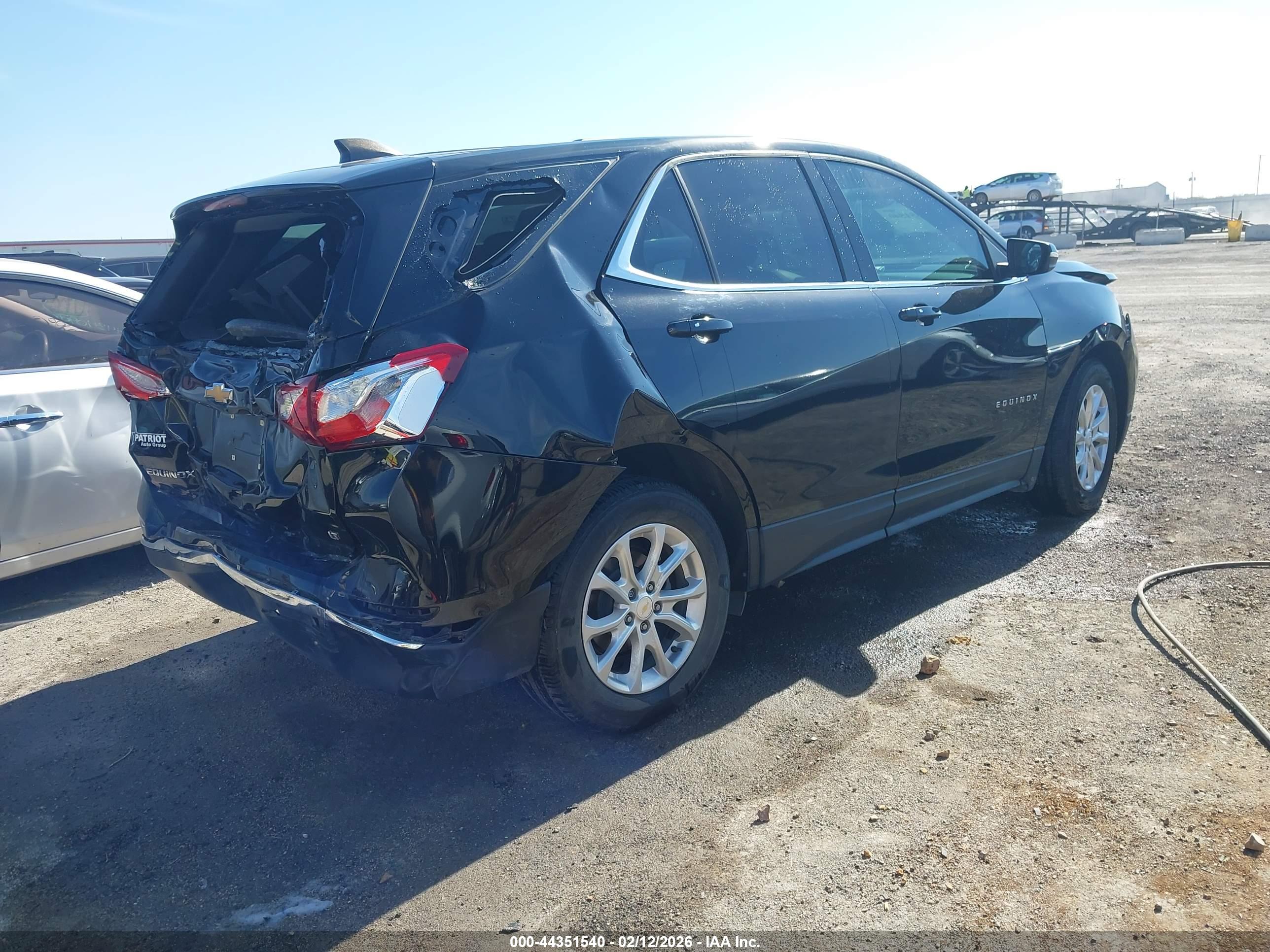 CHEVROLET EQUINOX image 4