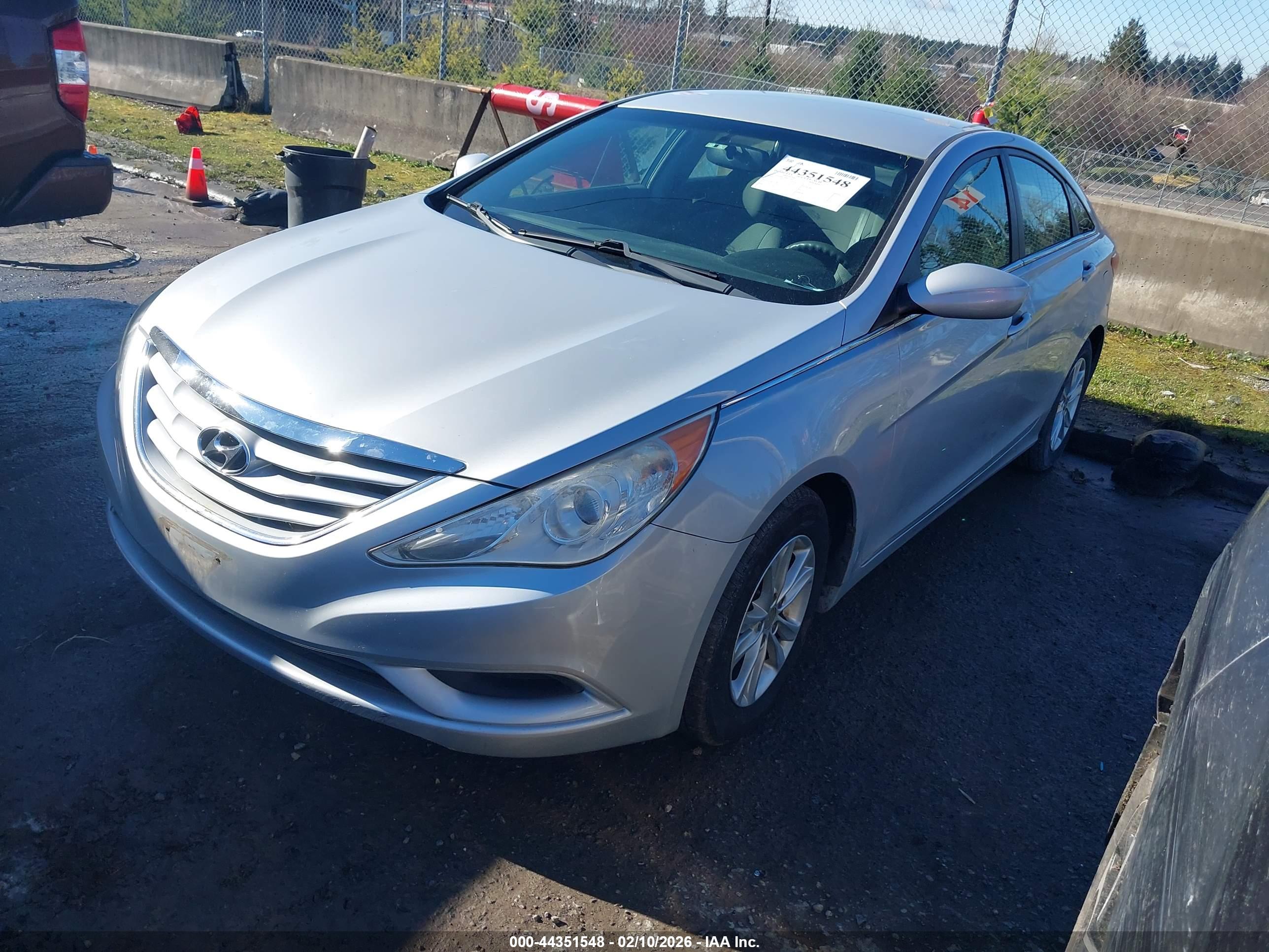HYUNDAI SONATA image 2
