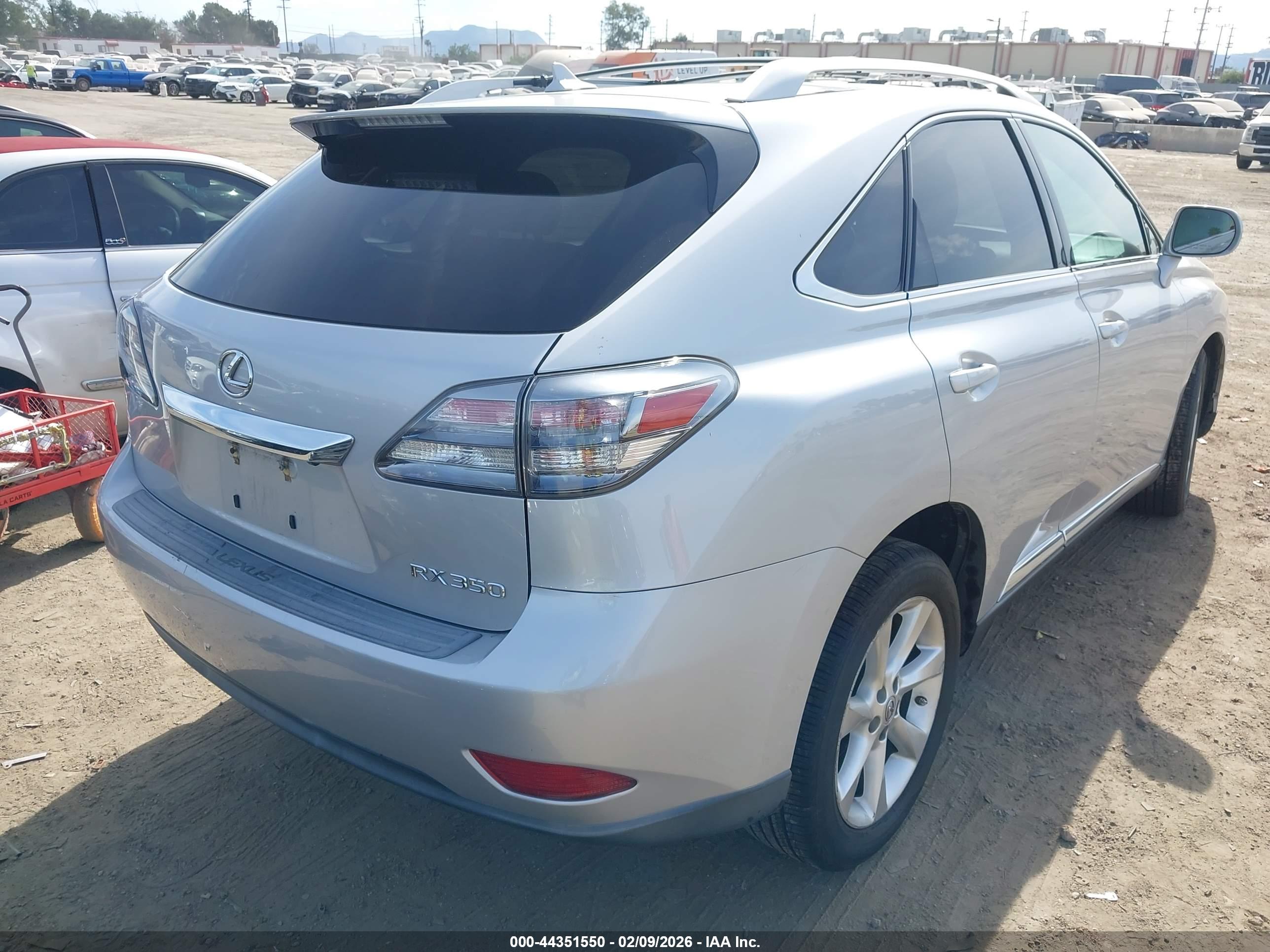 LEXUS RX image 4