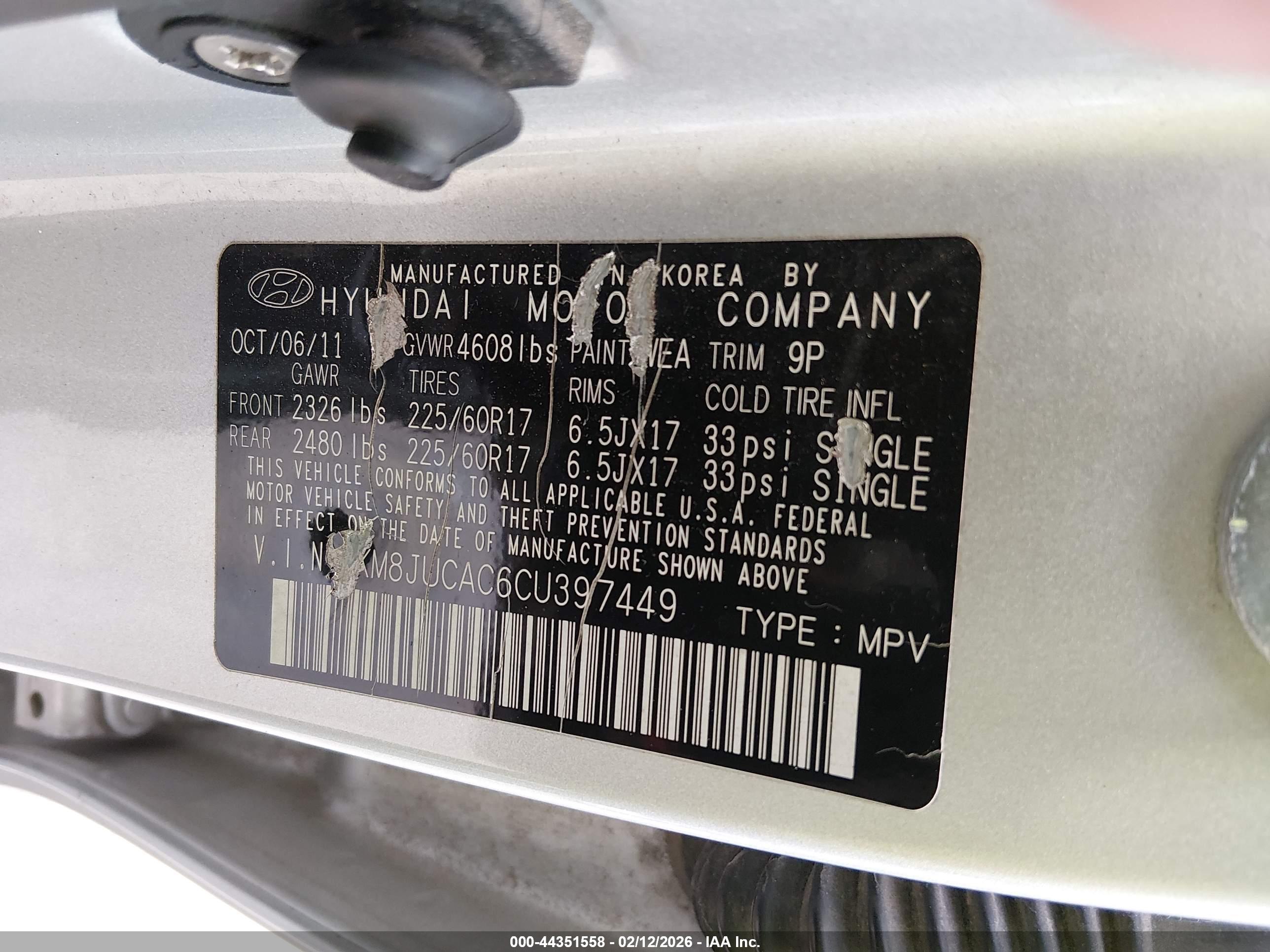 HYUNDAI TUCSON image 9