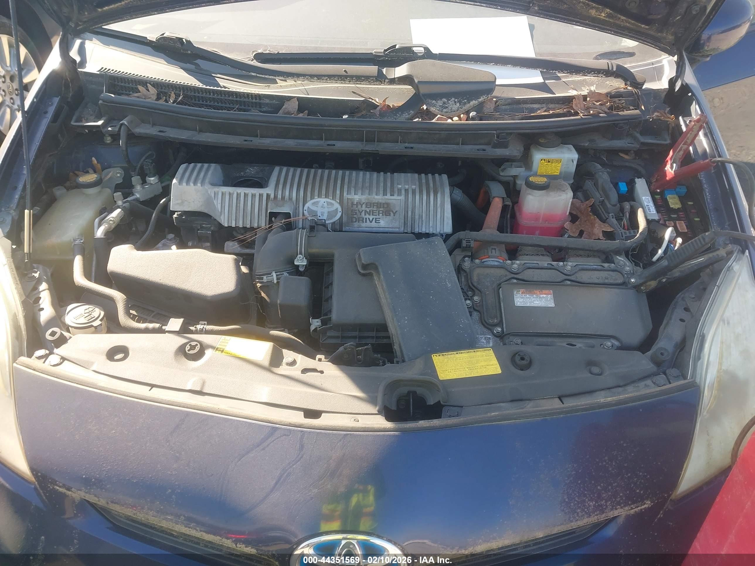 TOYOTA PRIUS image 10