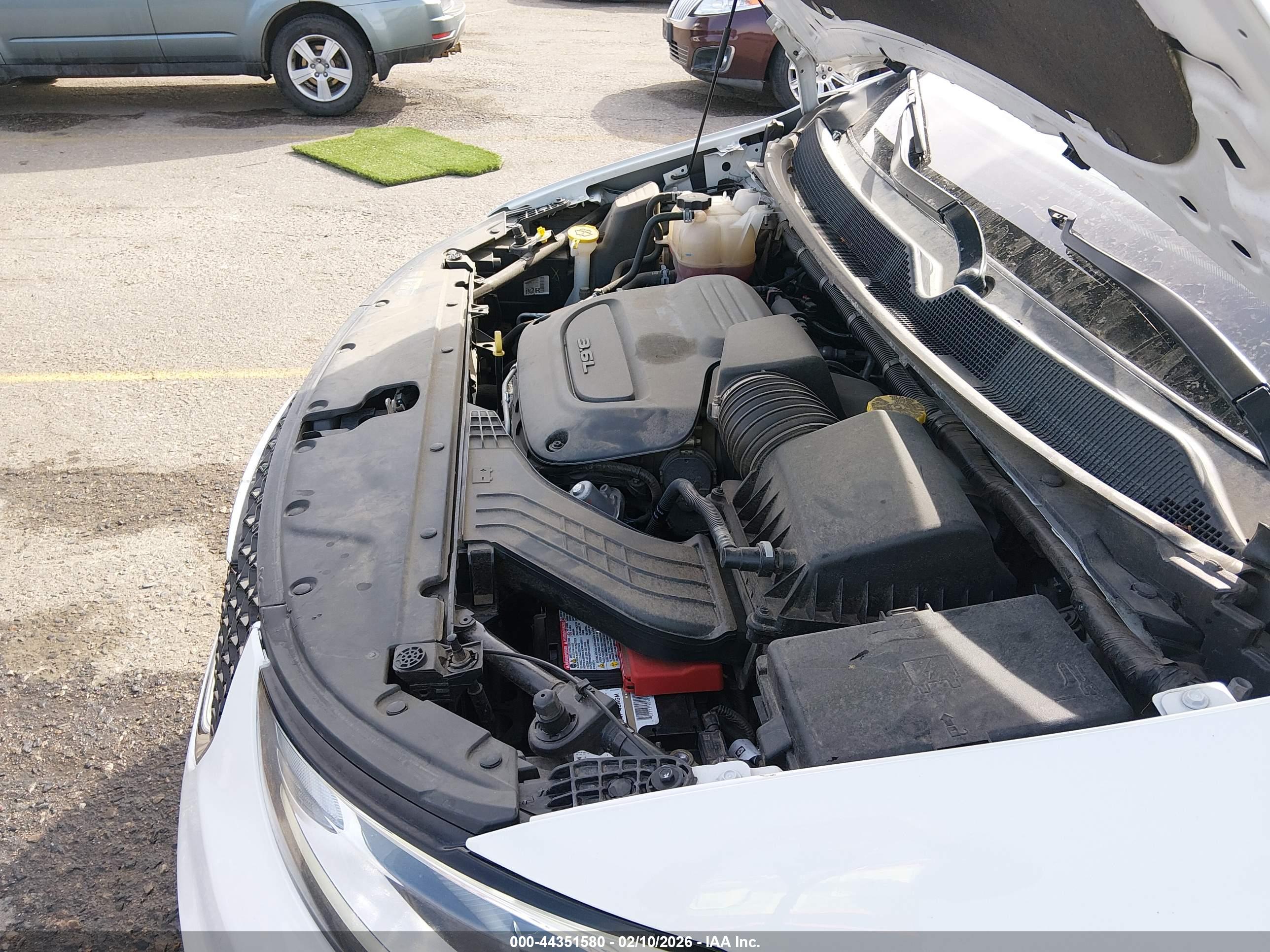 CHRYSLER PACIFICA image 10