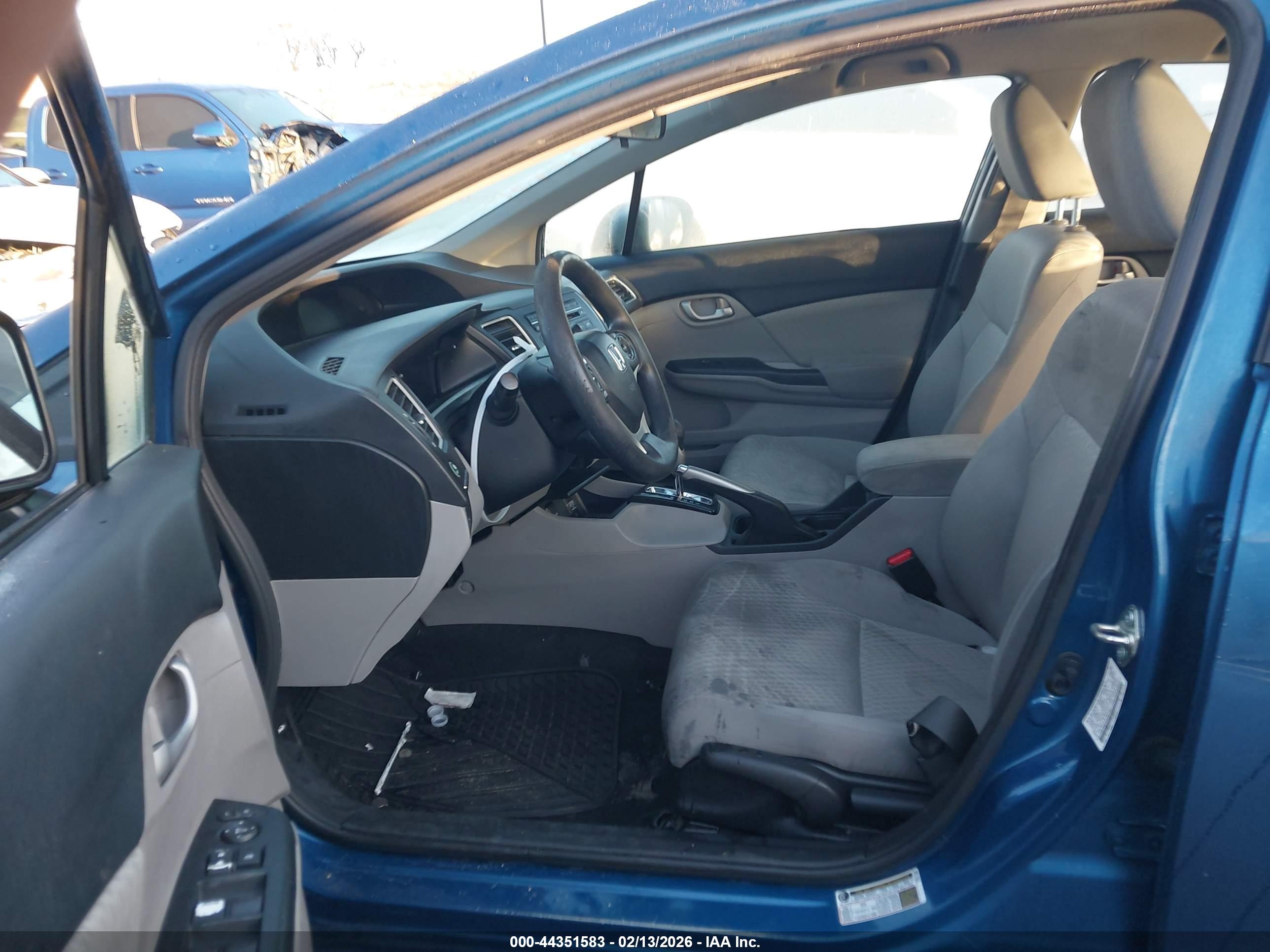 HONDA CIVIC image 5