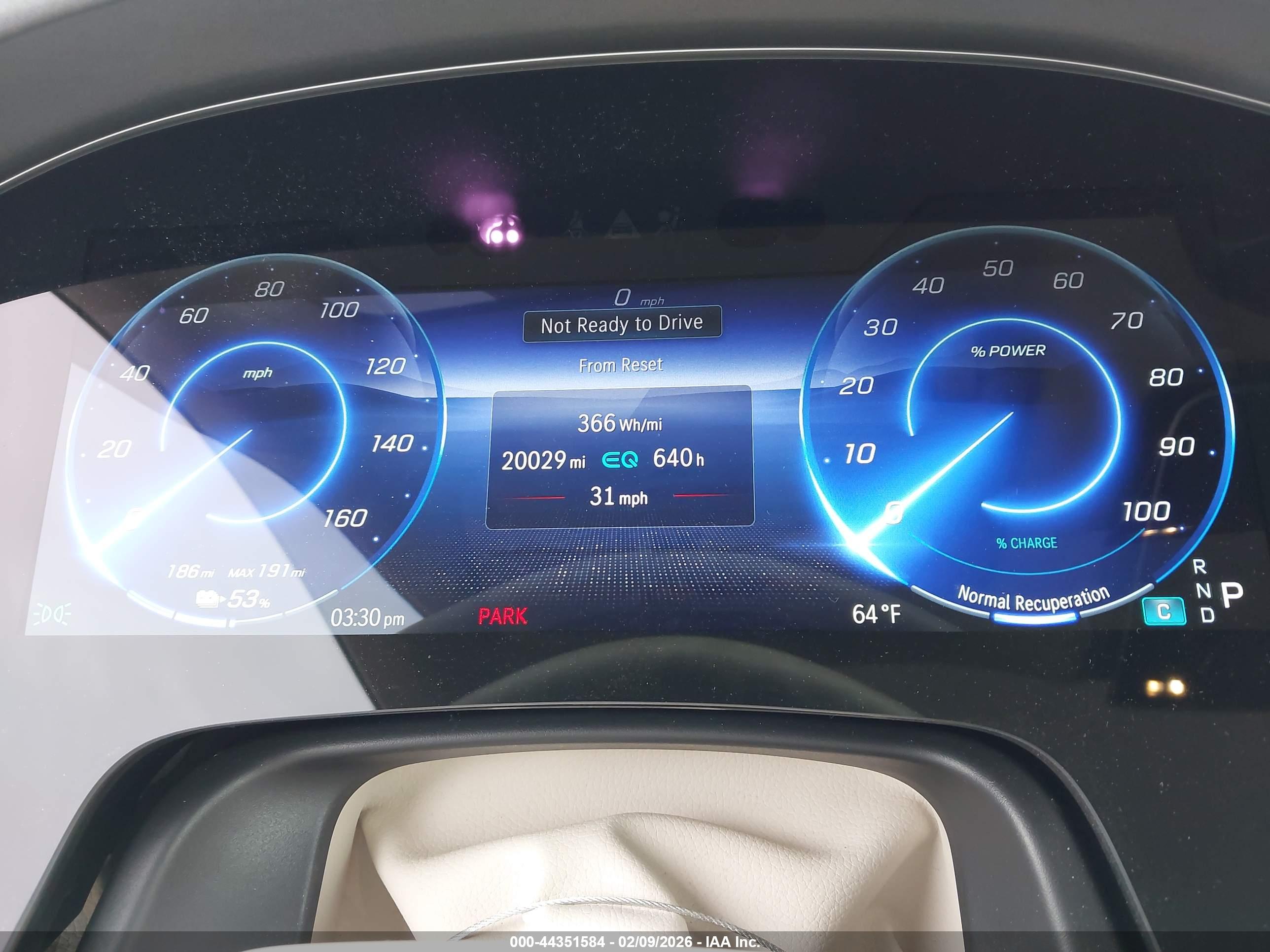 MERCEDES-BENZ EQS image 7
