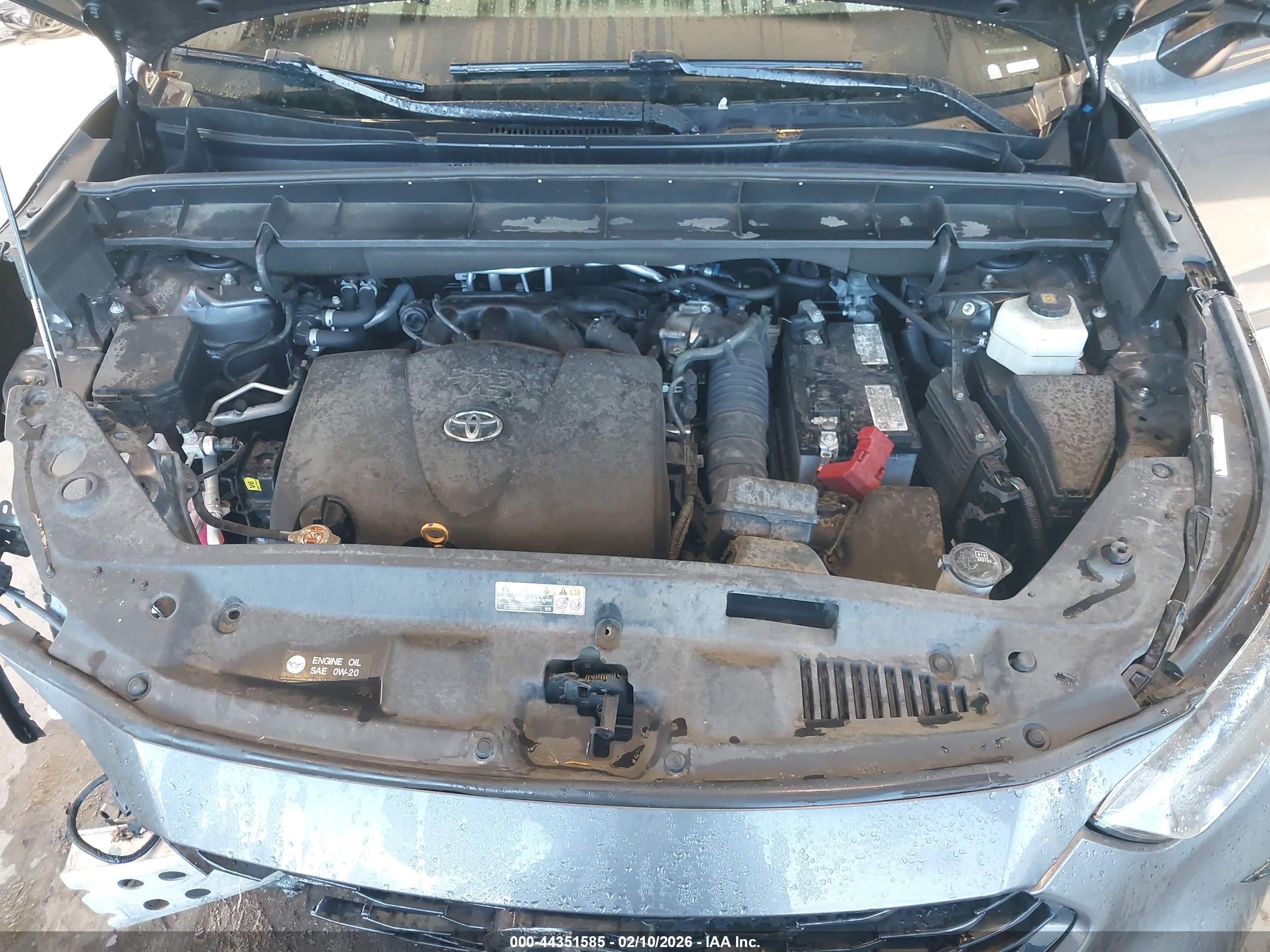 TOYOTA HIGHLANDER image 10