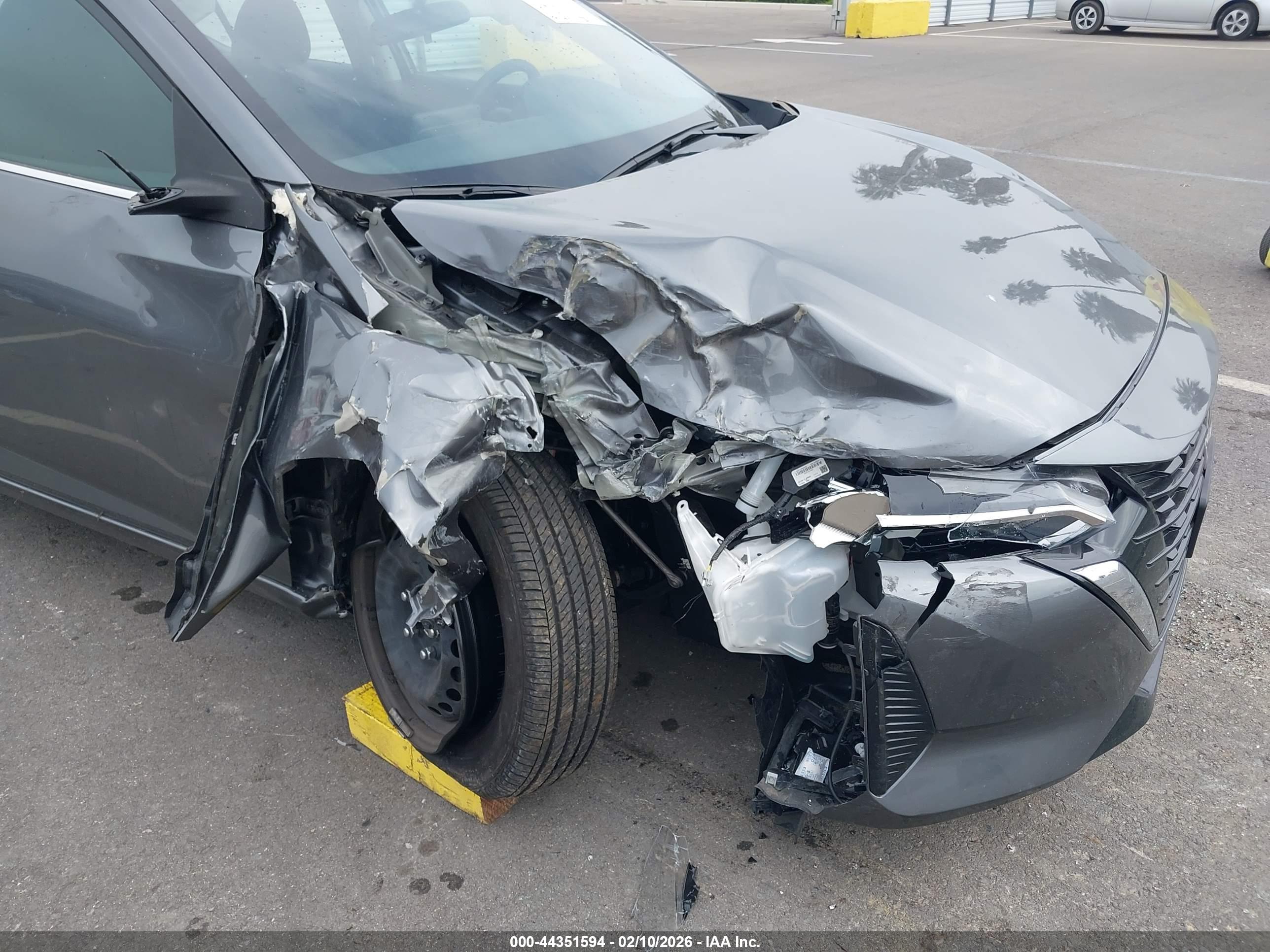 NISSAN SENTRA image 6