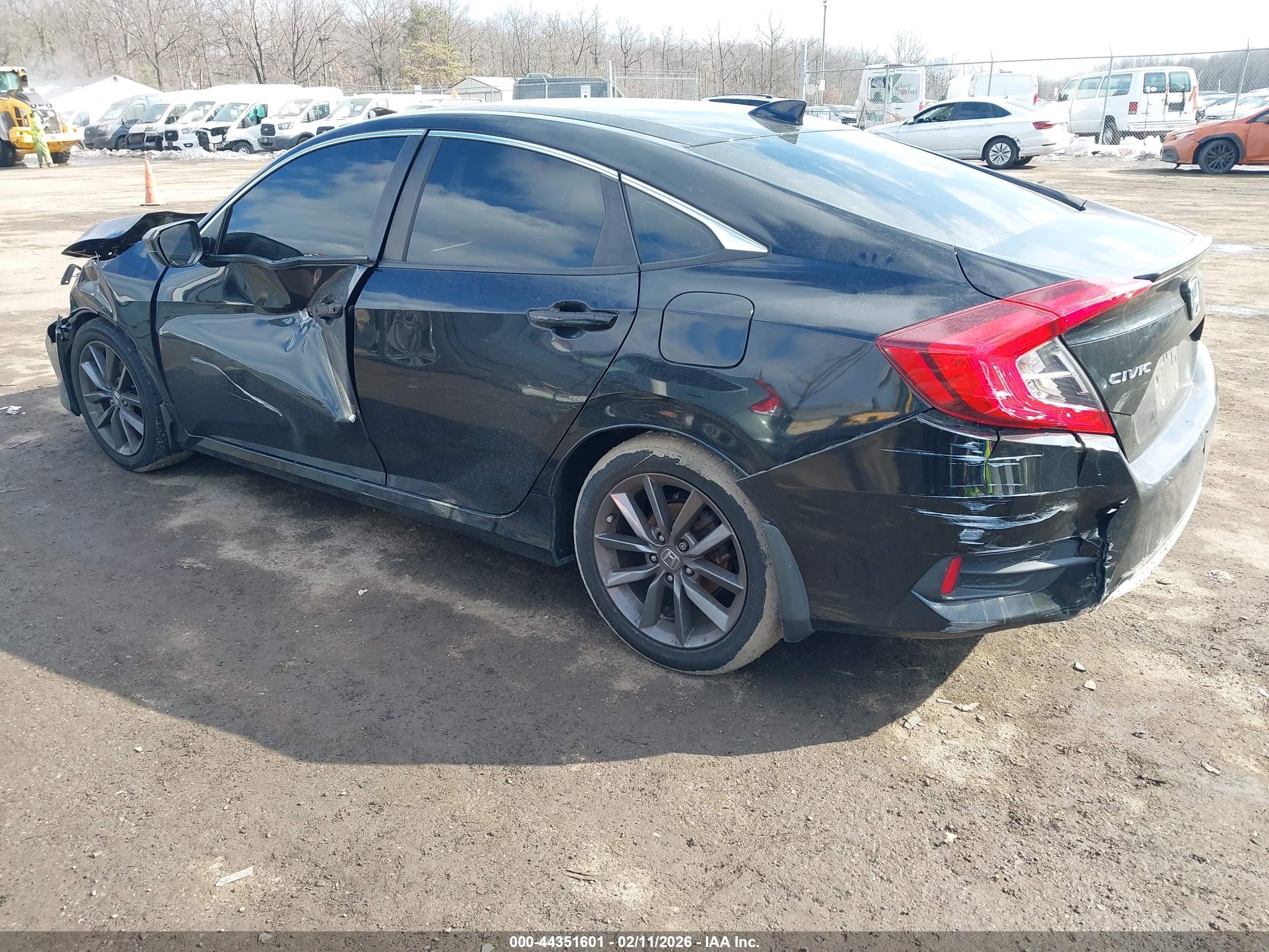 HONDA CIVIC image 3