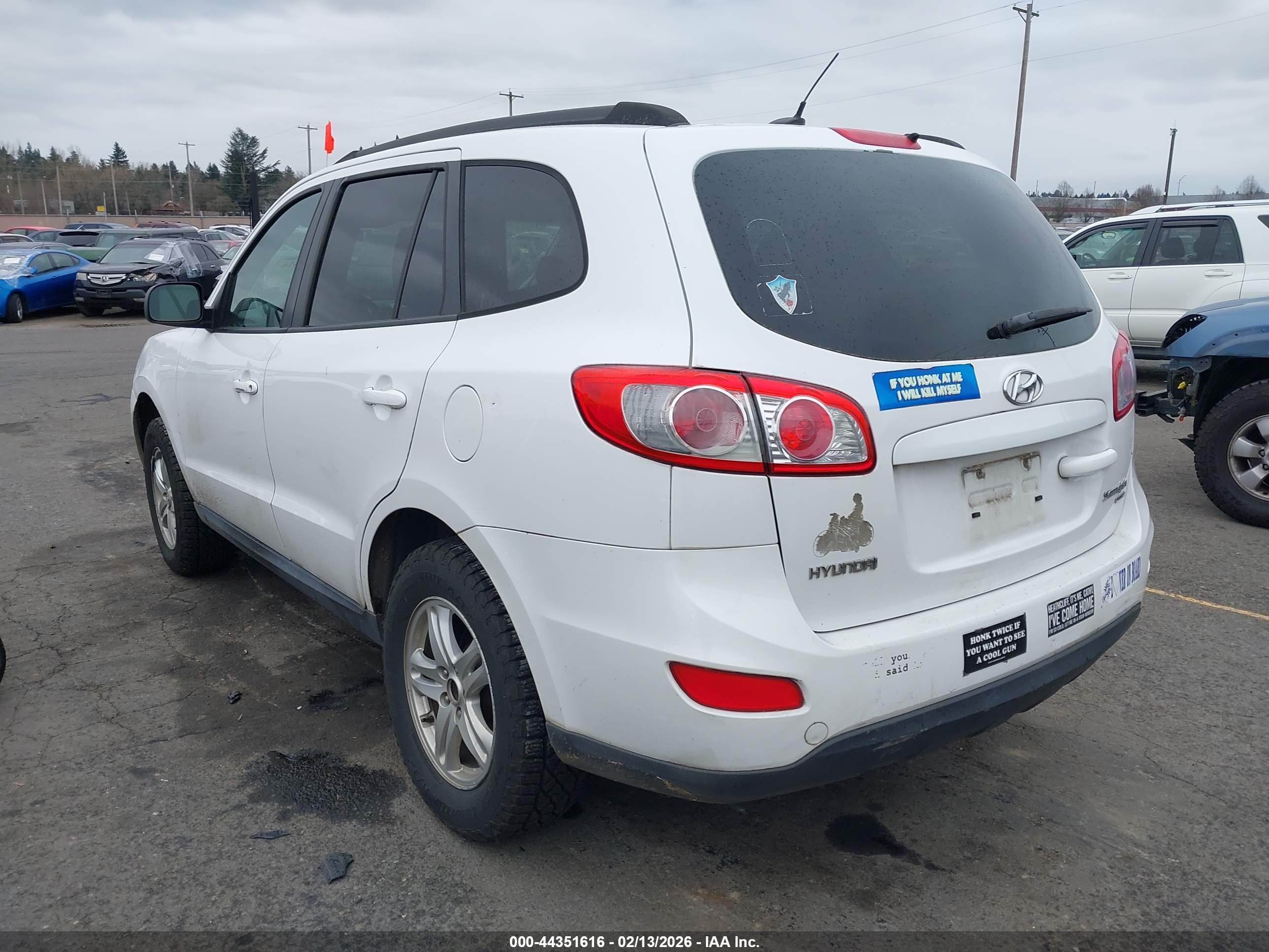 HYUNDAI SANTA image 3