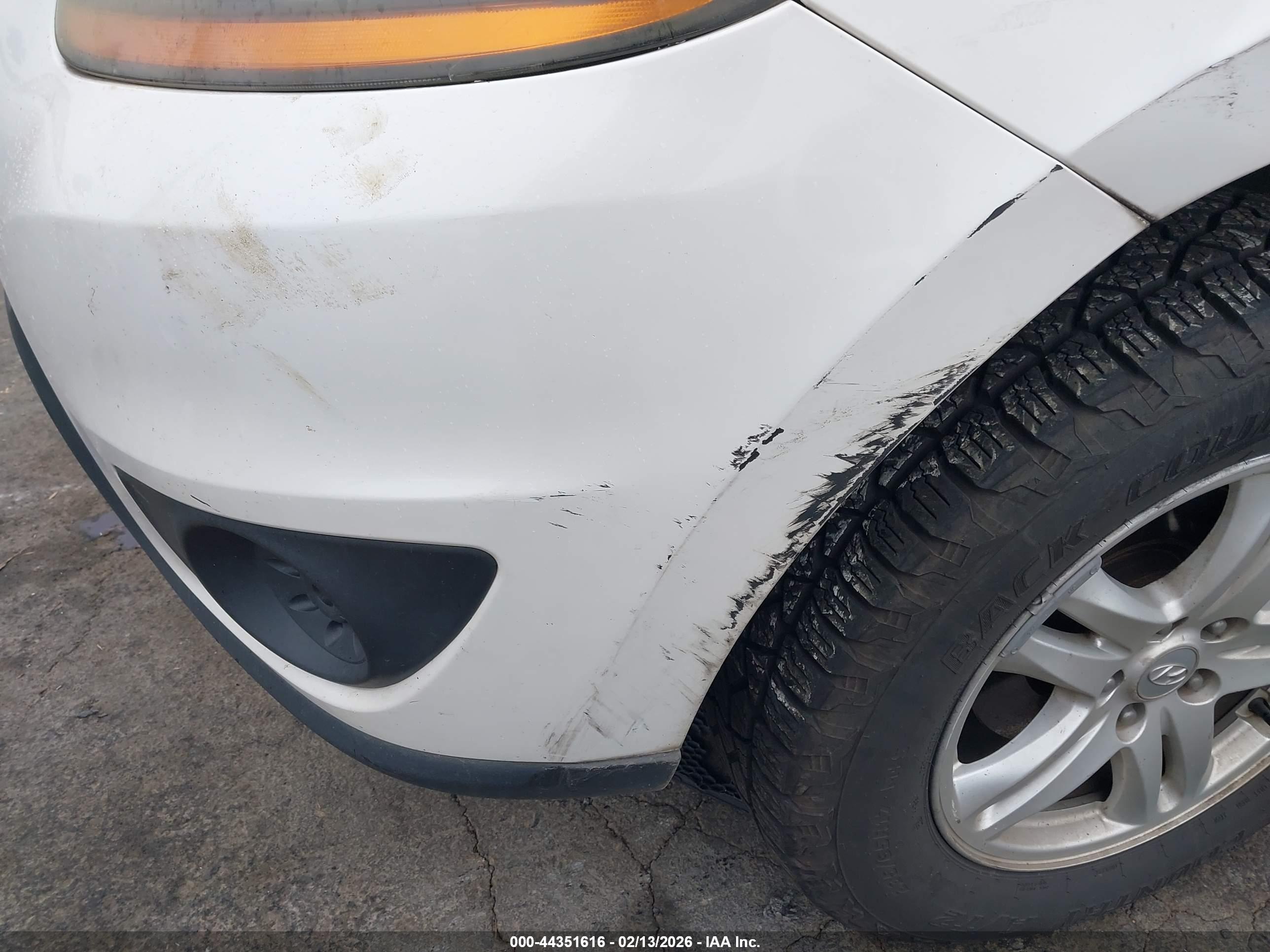HYUNDAI SANTA image 6