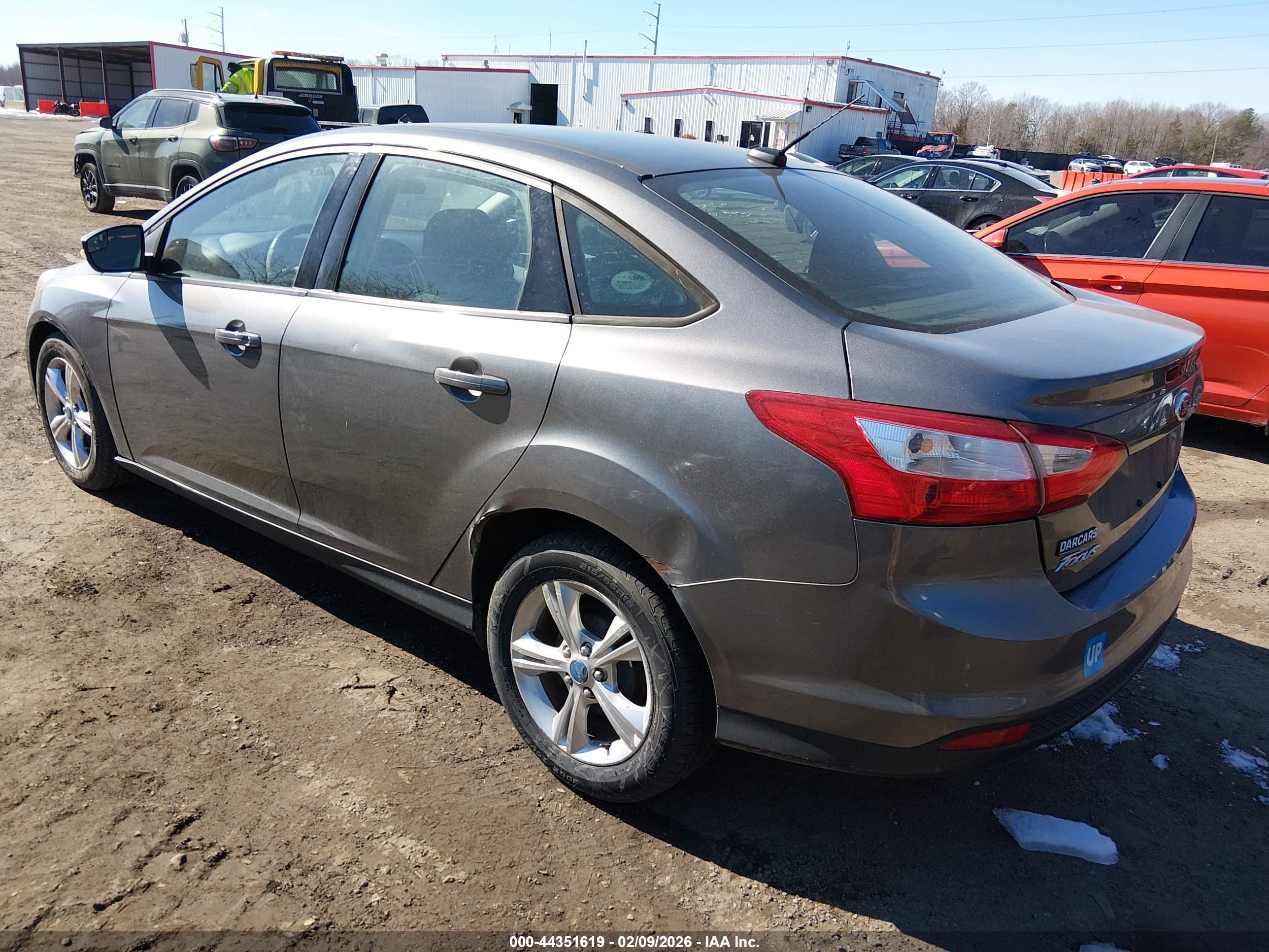 FORD FOCUS image 3
