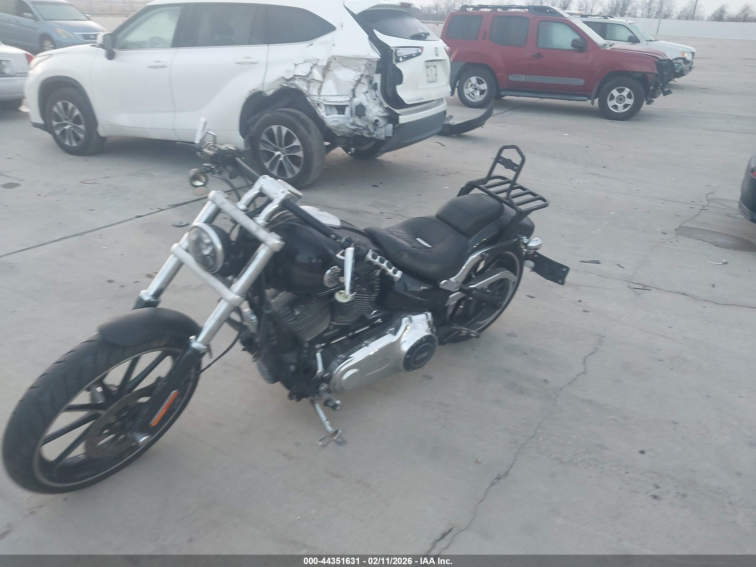 HARLEY-DAVIDSON FXSB image 2