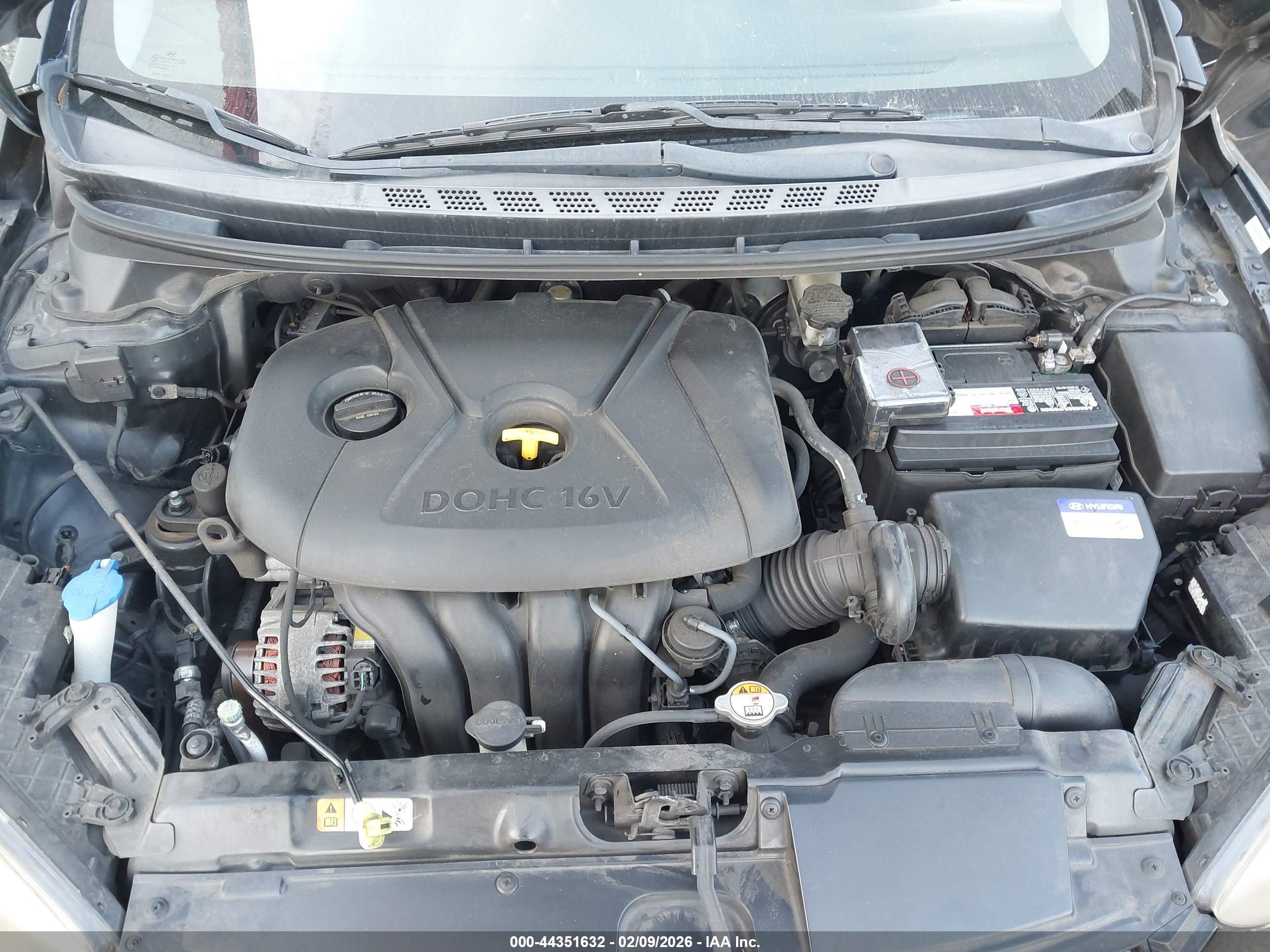 HYUNDAI ELANTRA image 10