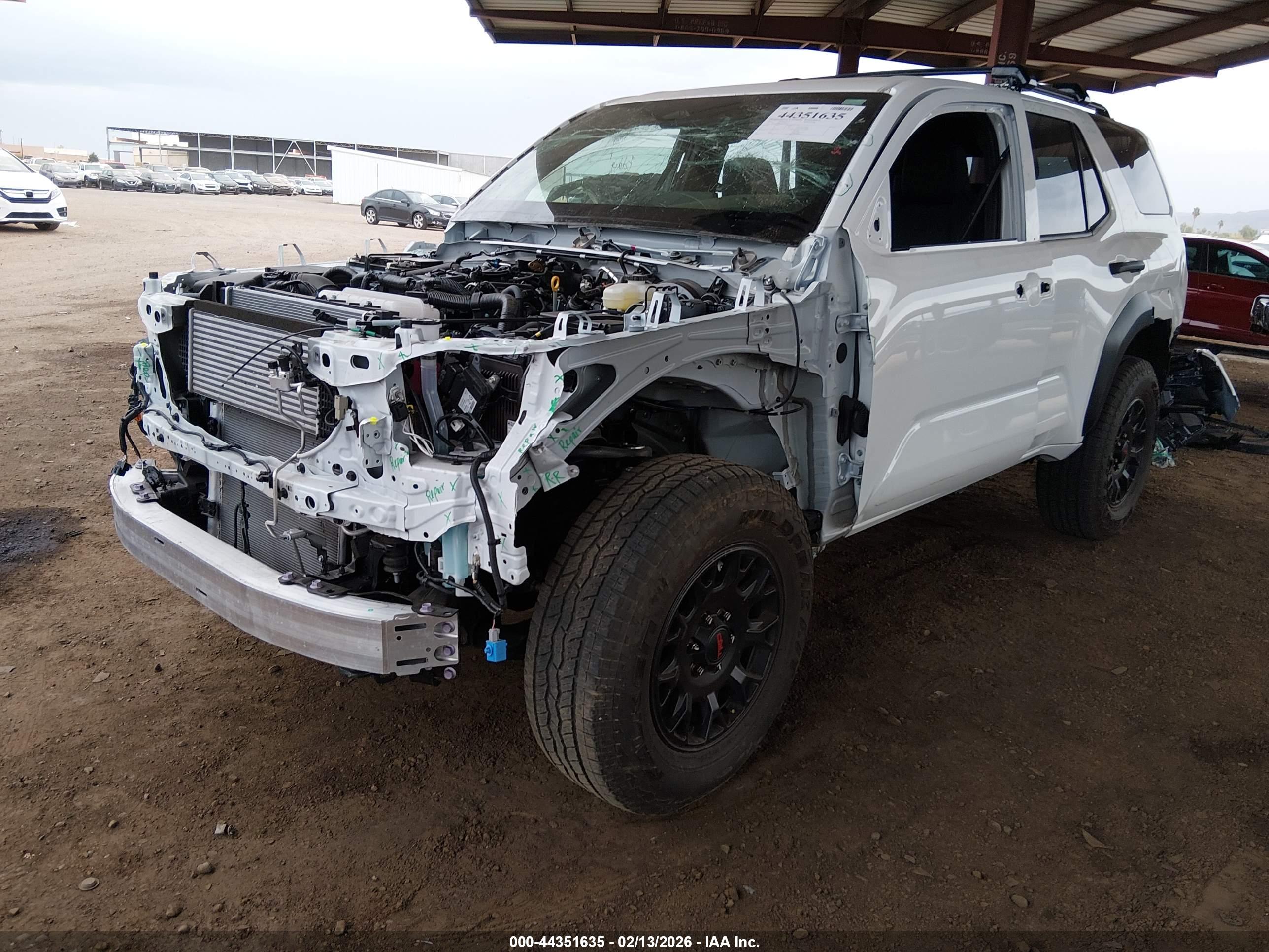 TOYOTA 4RUNNER image 2