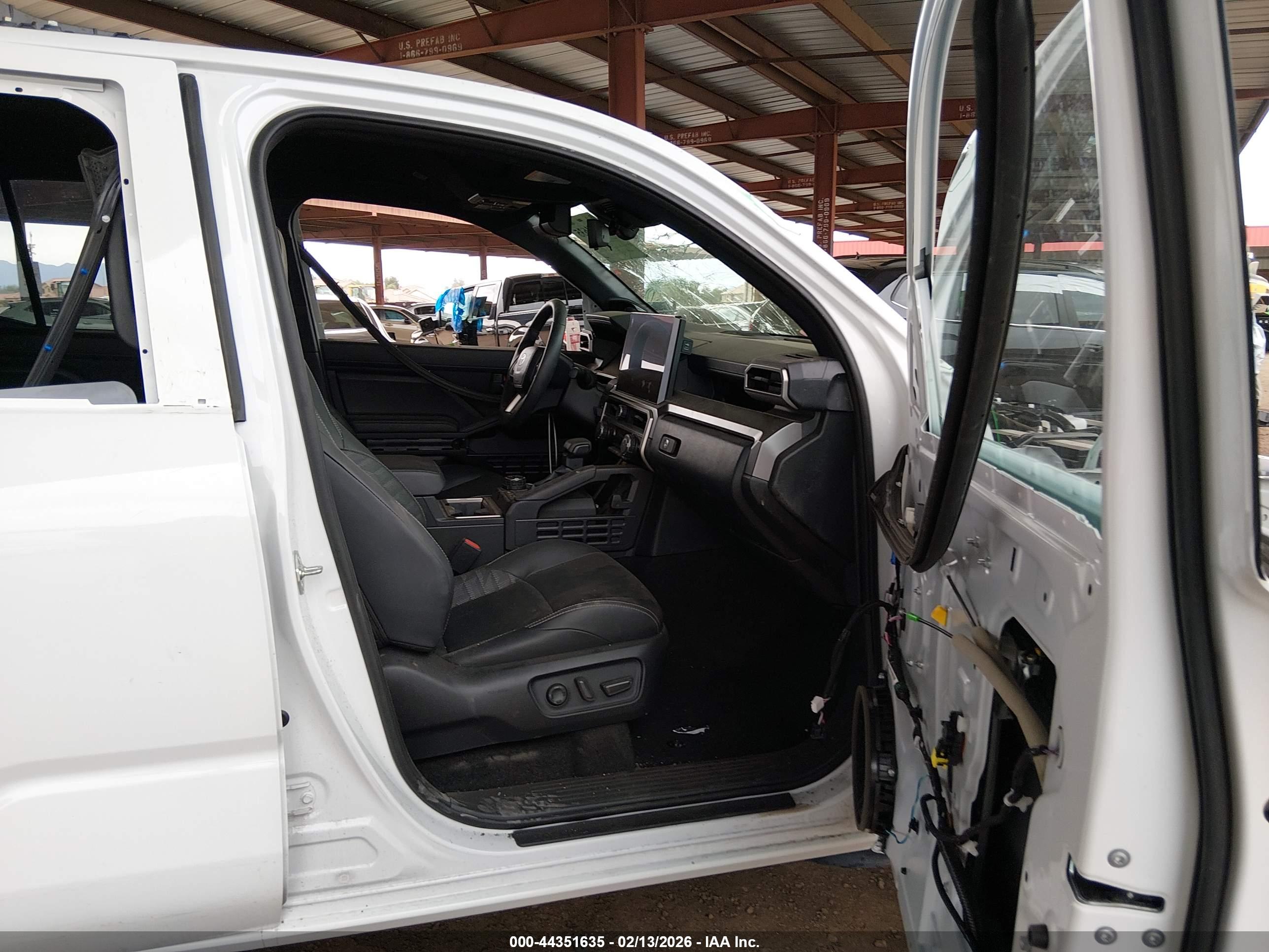 TOYOTA 4RUNNER image 5