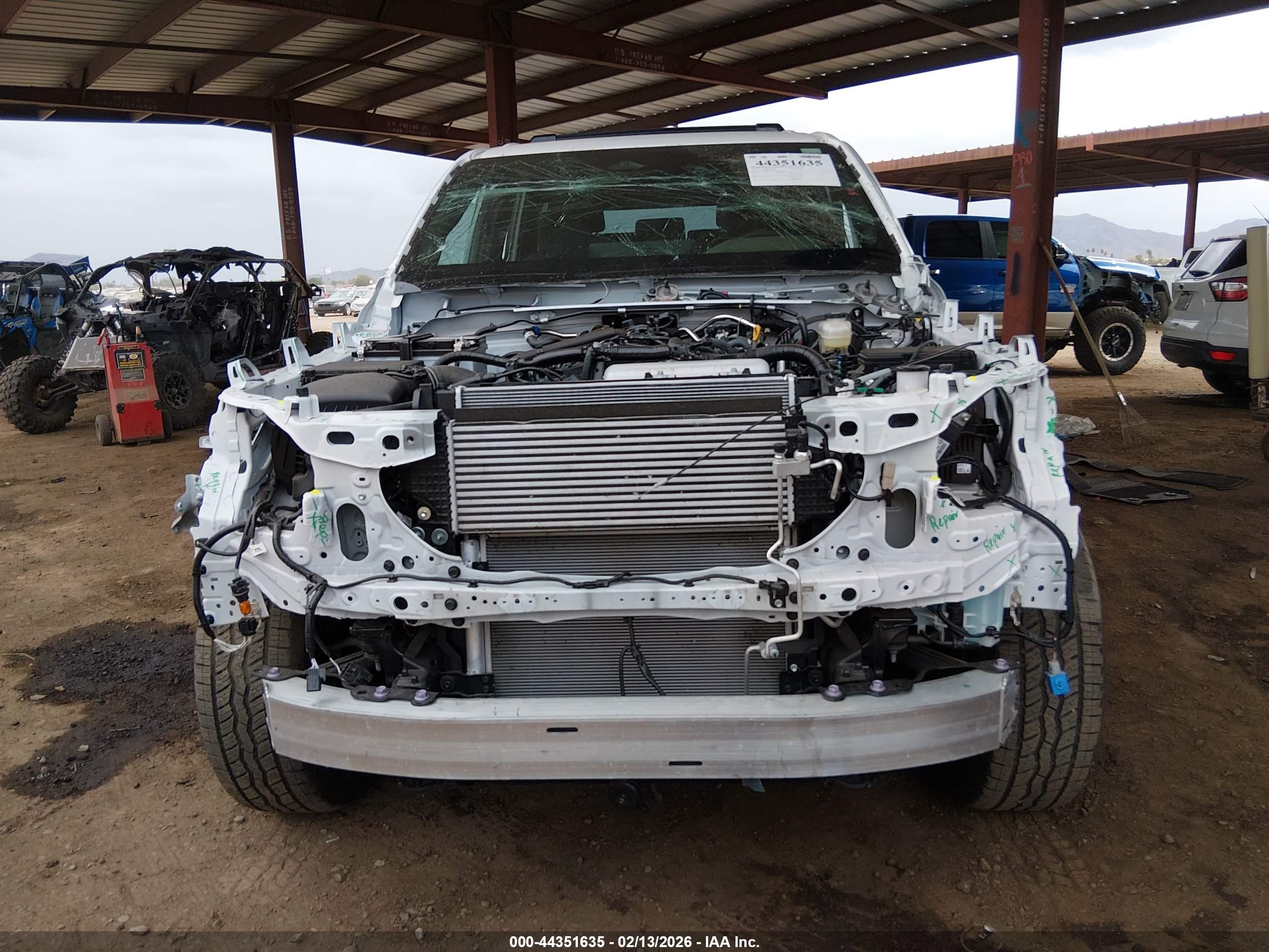TOYOTA 4RUNNER image 6