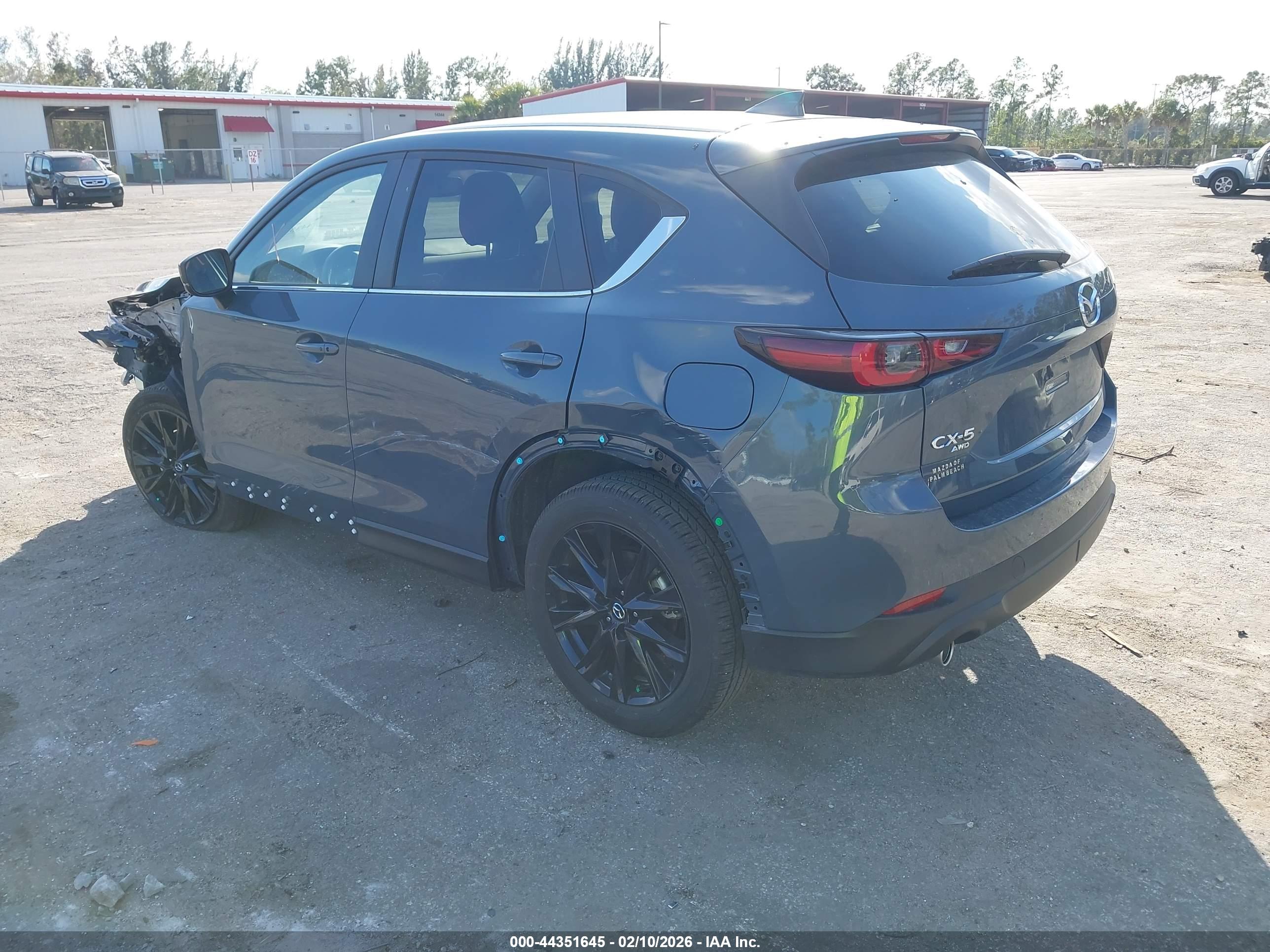 MAZDA CX-5 image 3