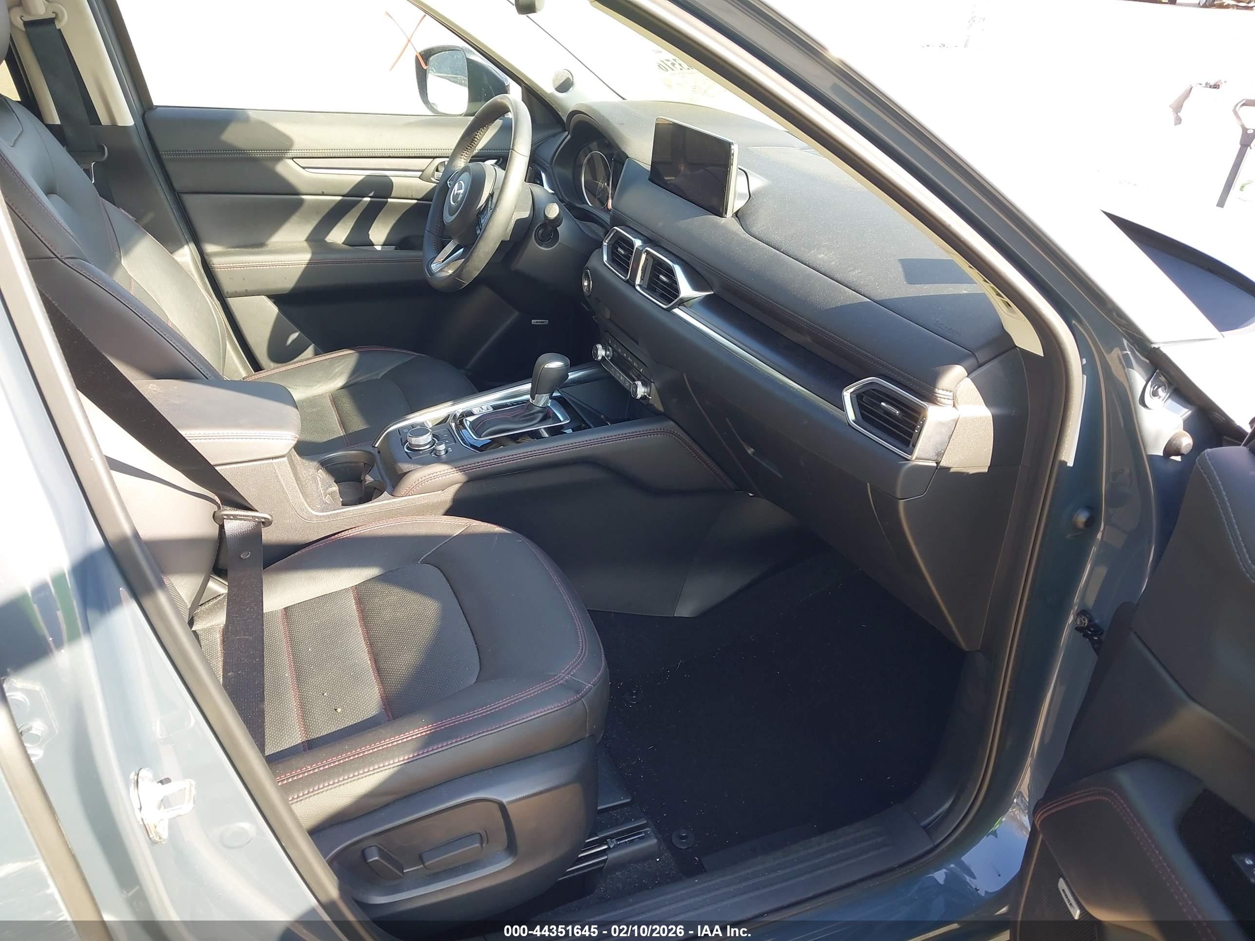 MAZDA CX-5 image 5