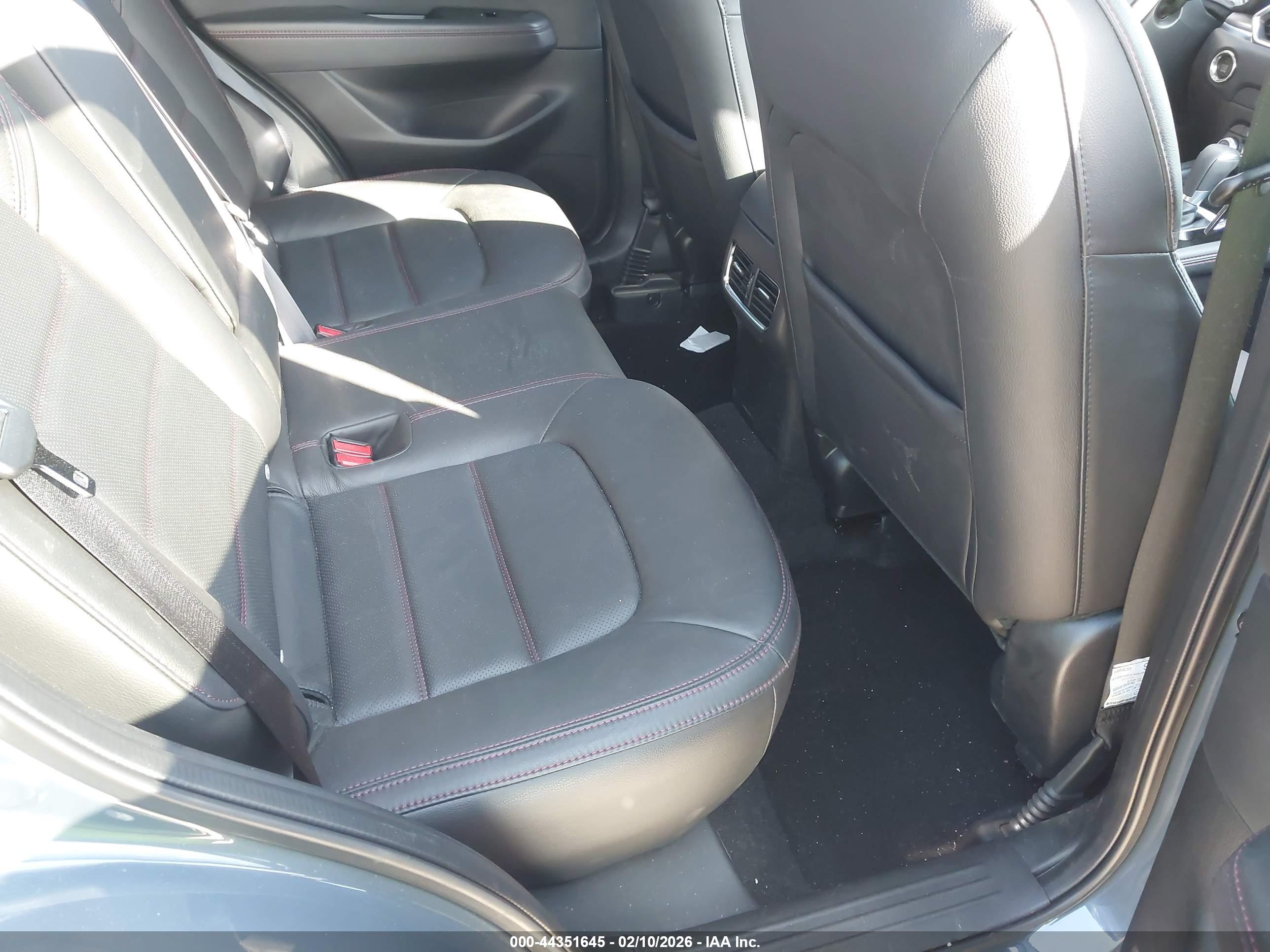 MAZDA CX-5 image 8