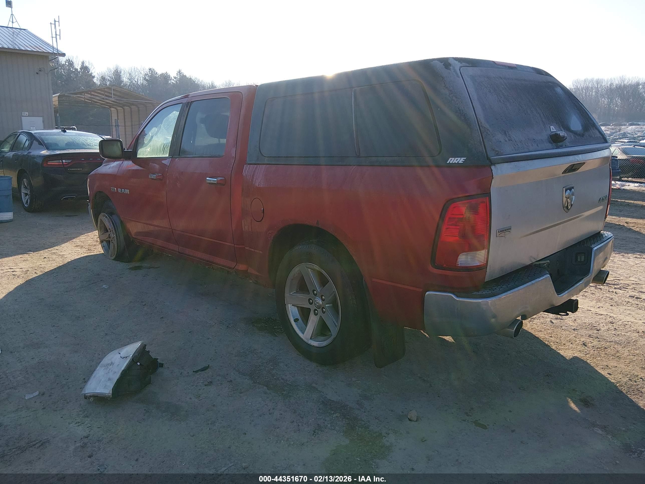 DODGE RAM image 3
