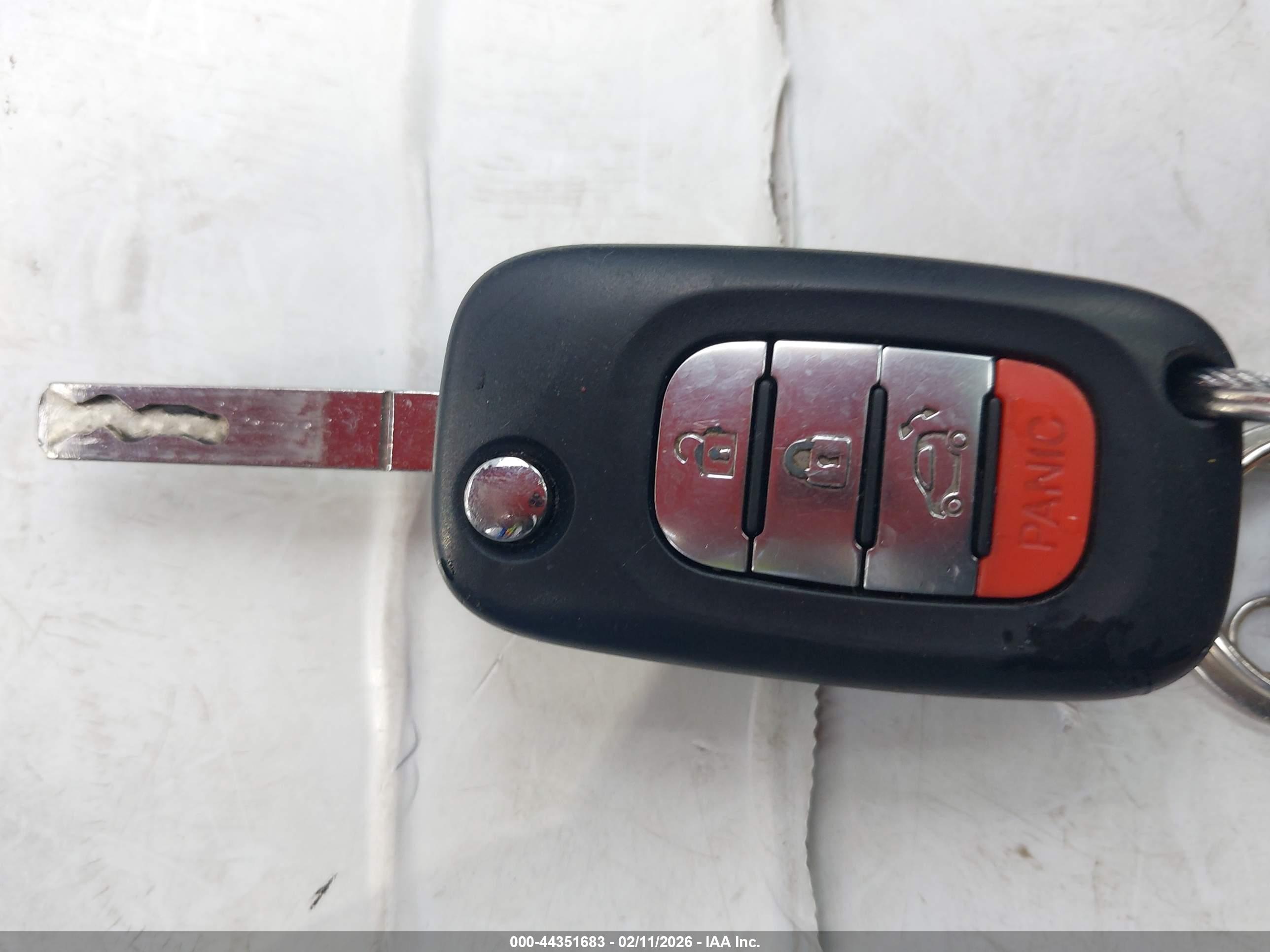 SMART FORTWO image 11
