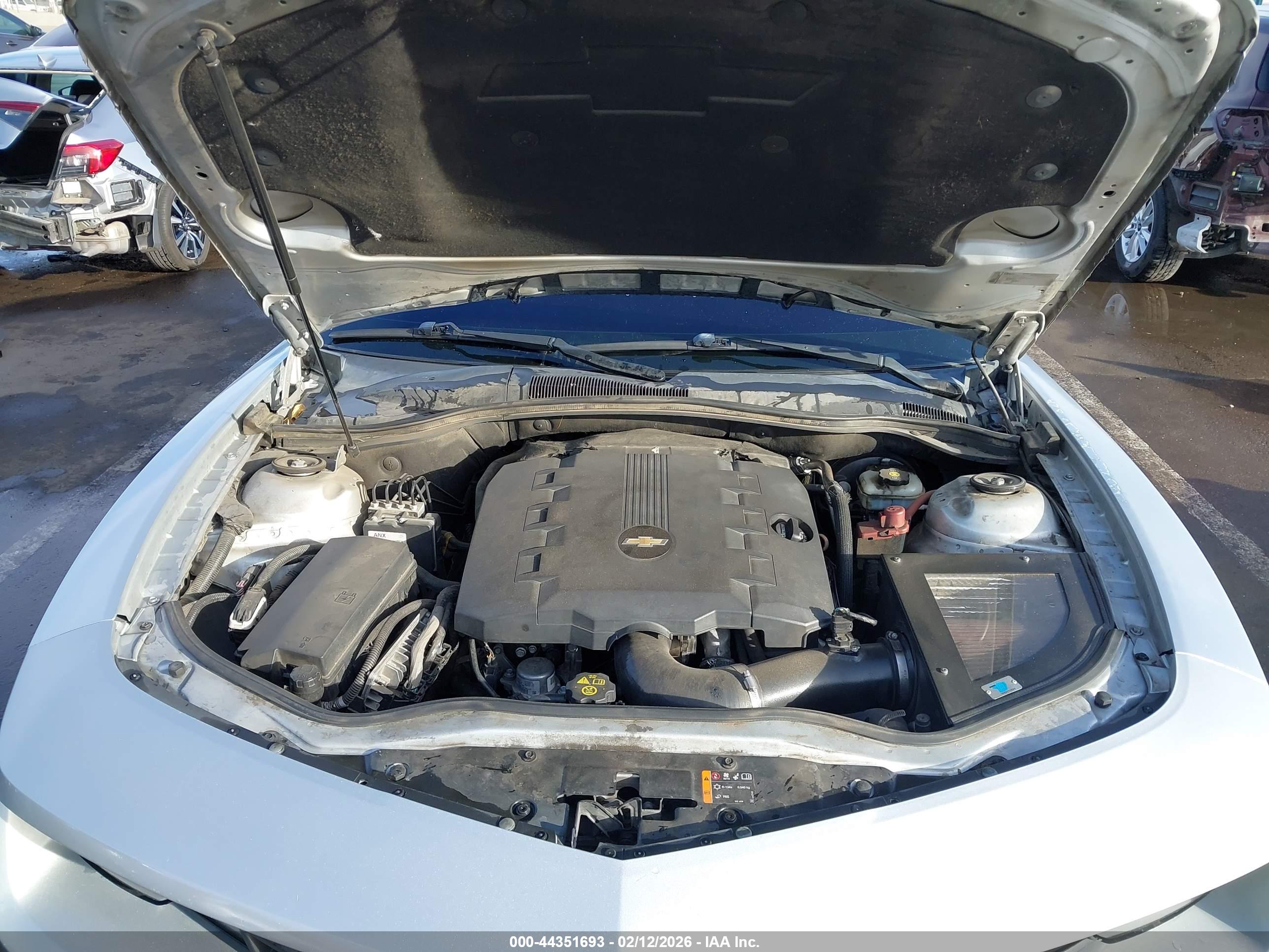 CHEVROLET CAMARO image 10