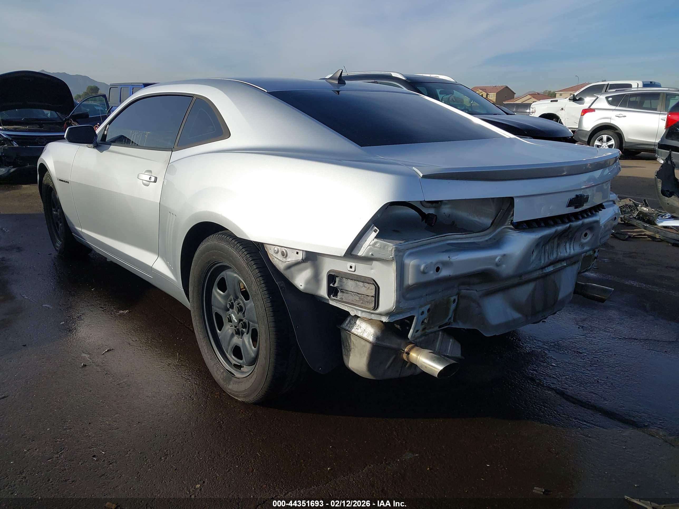 CHEVROLET CAMARO image 3