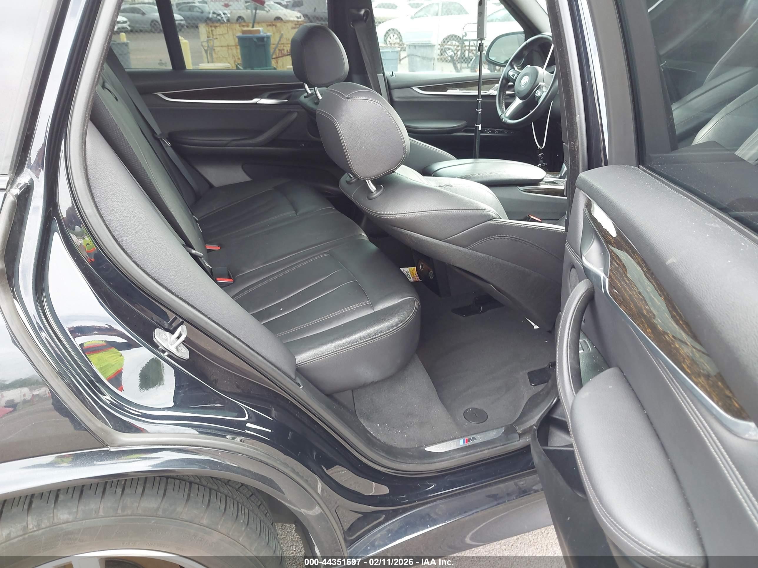 BMW X5 image 8