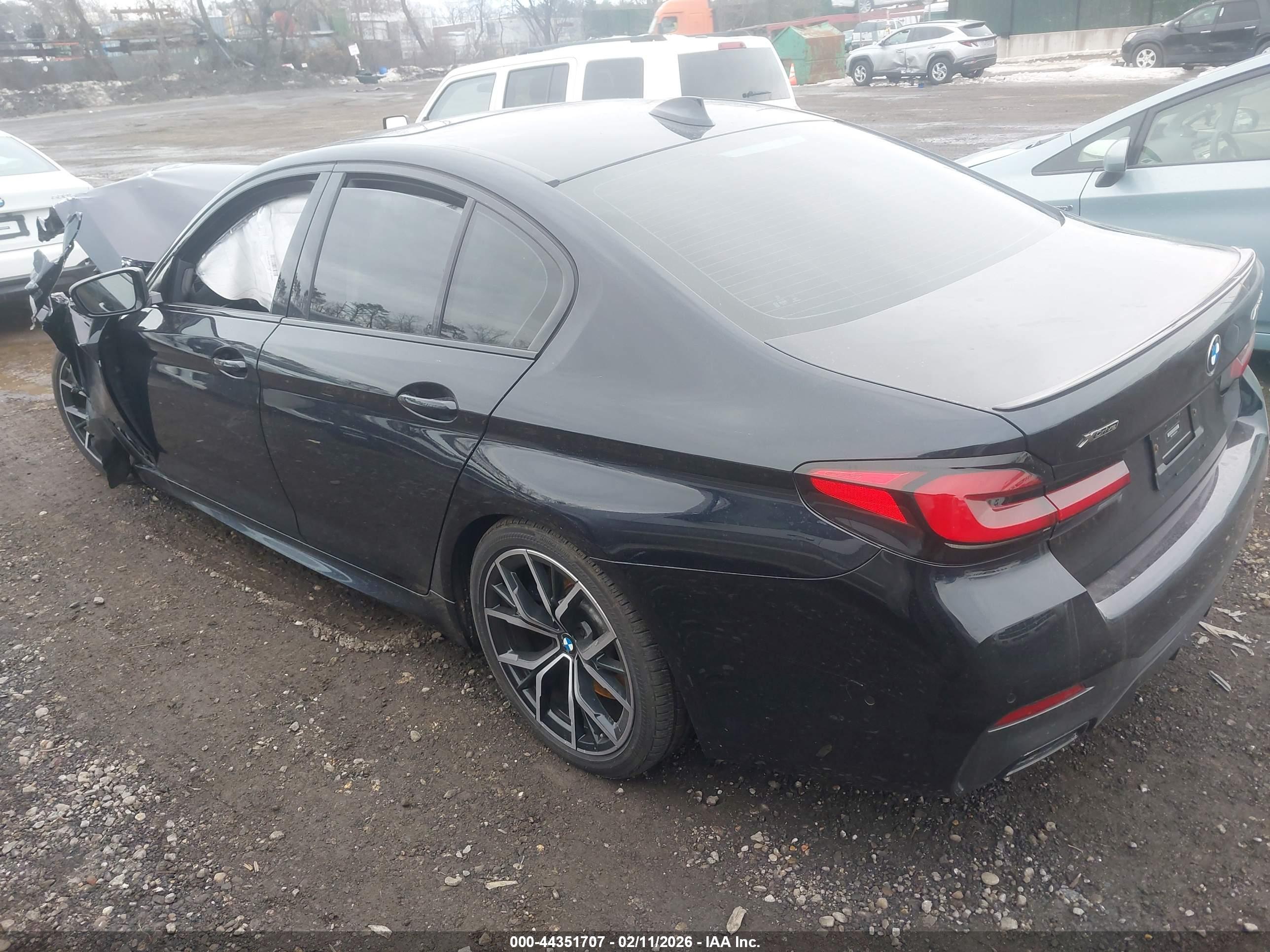 BMW M550I image 3