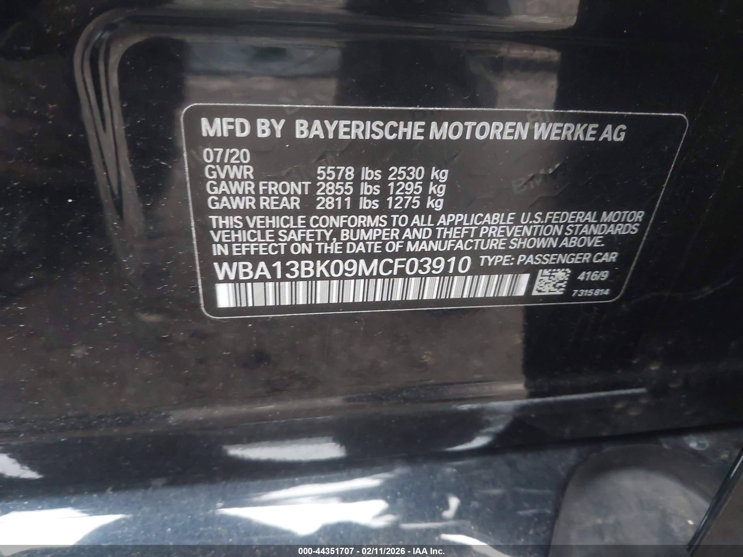 BMW M550I image 9