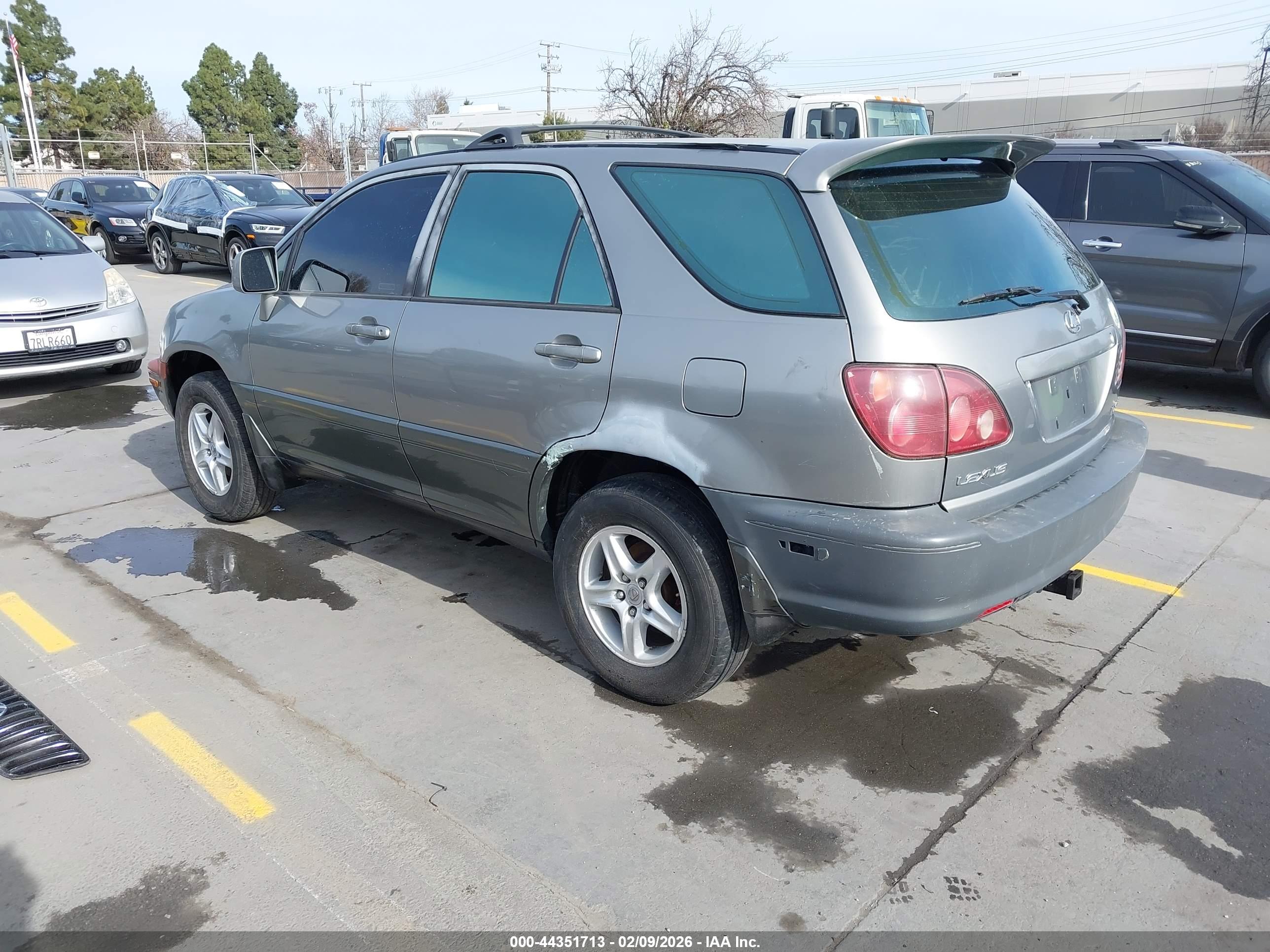 LEXUS RX image 3