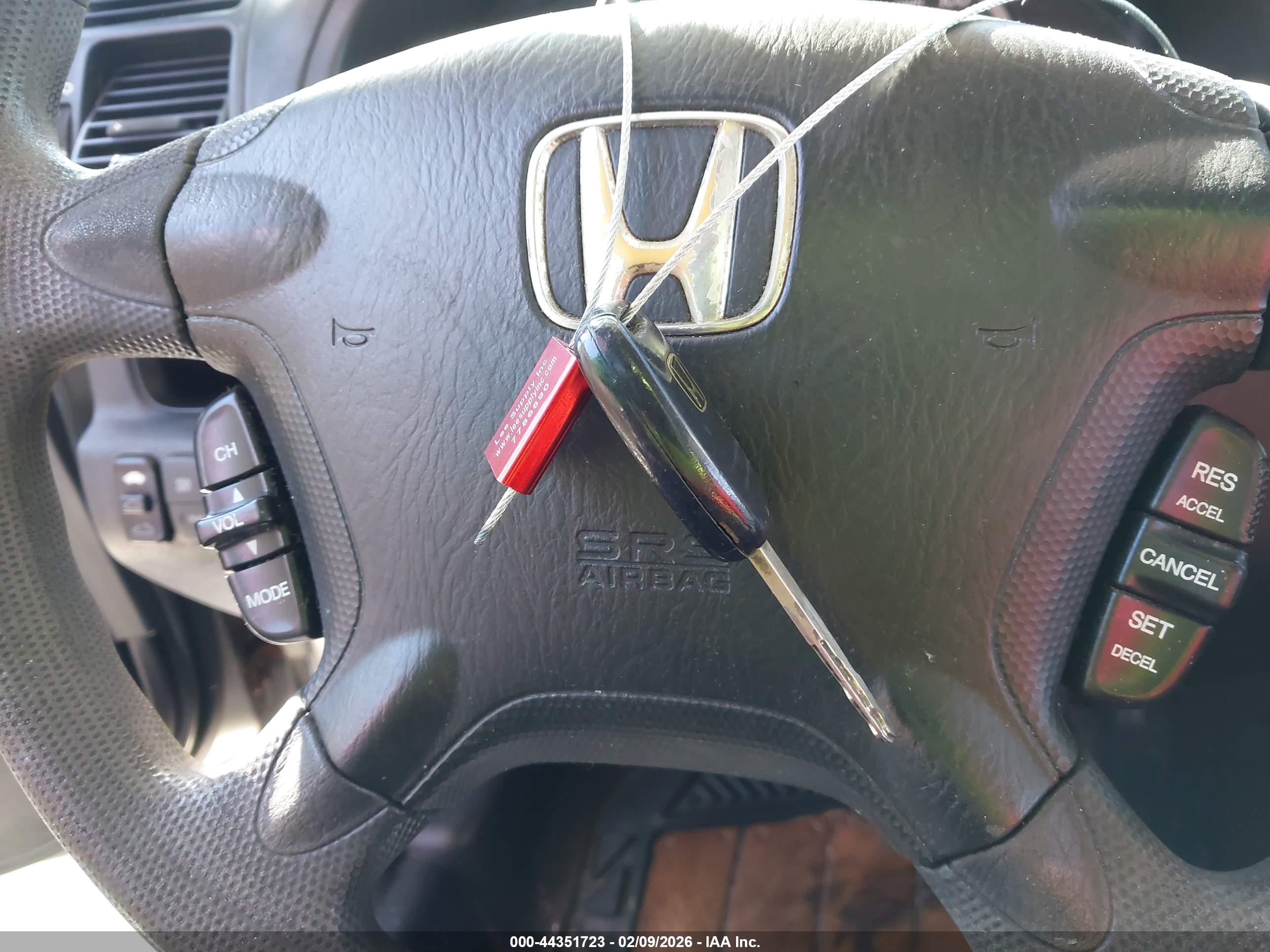 HONDA CR-V image 11