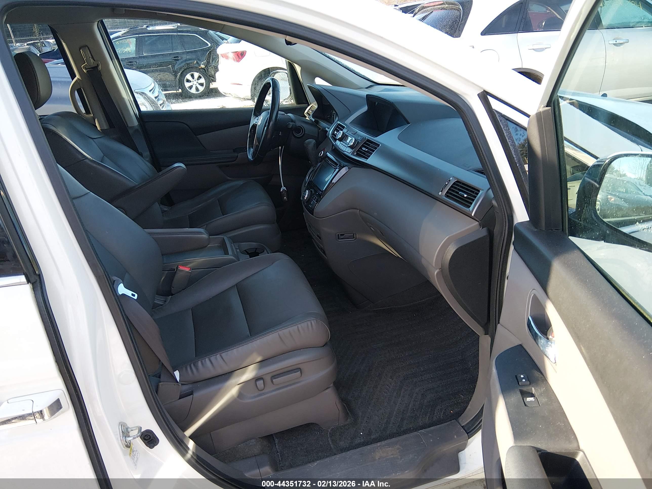 HONDA ODYSSEY image 5