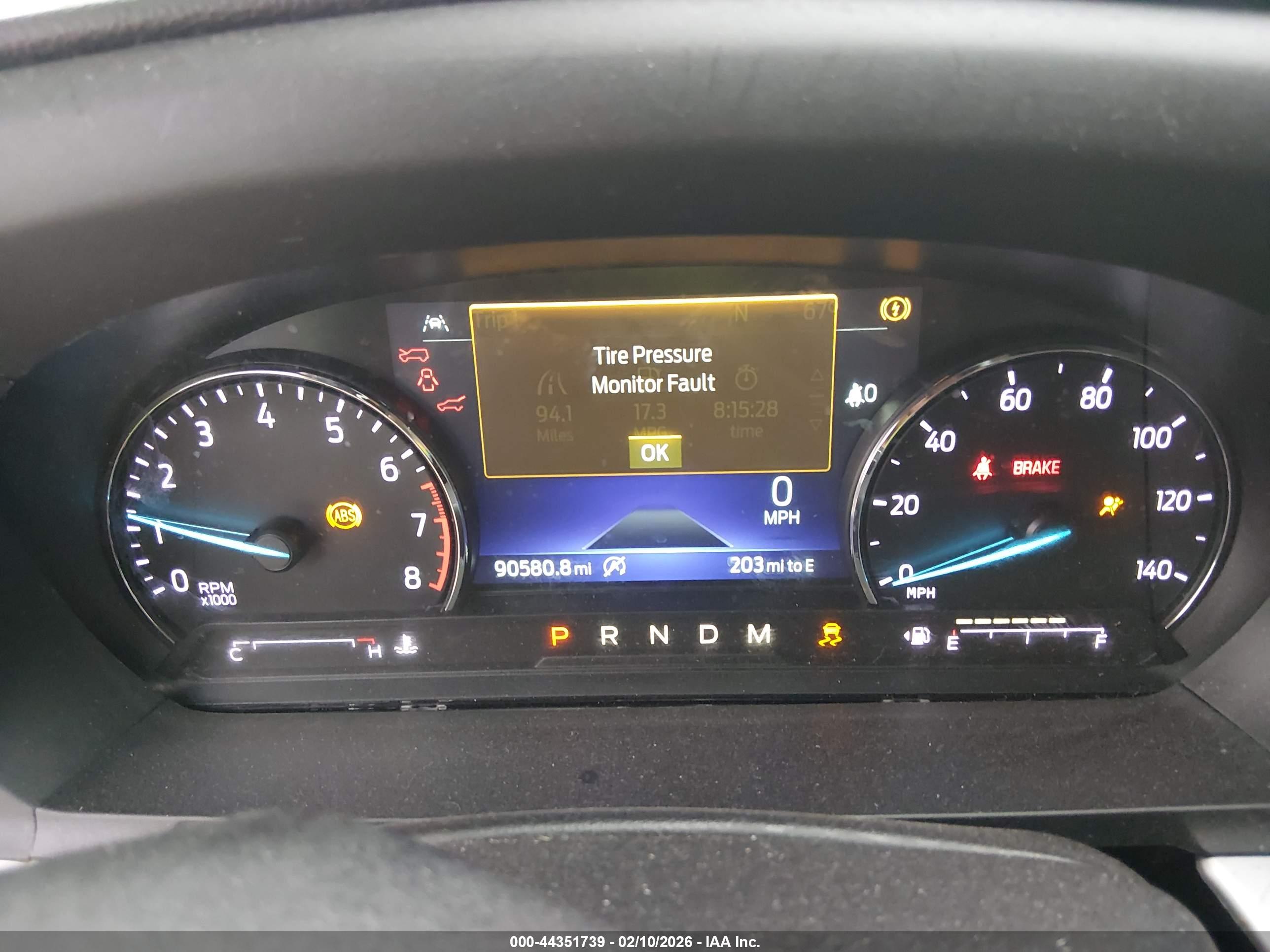 FORD EXPLORER image 7
