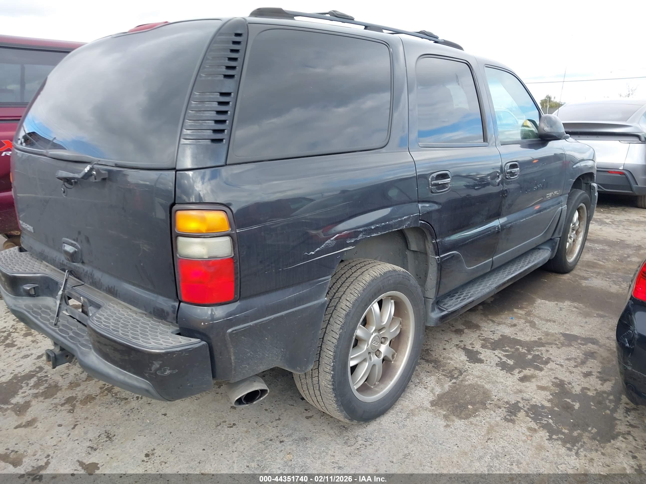 GMC YUKON image 4