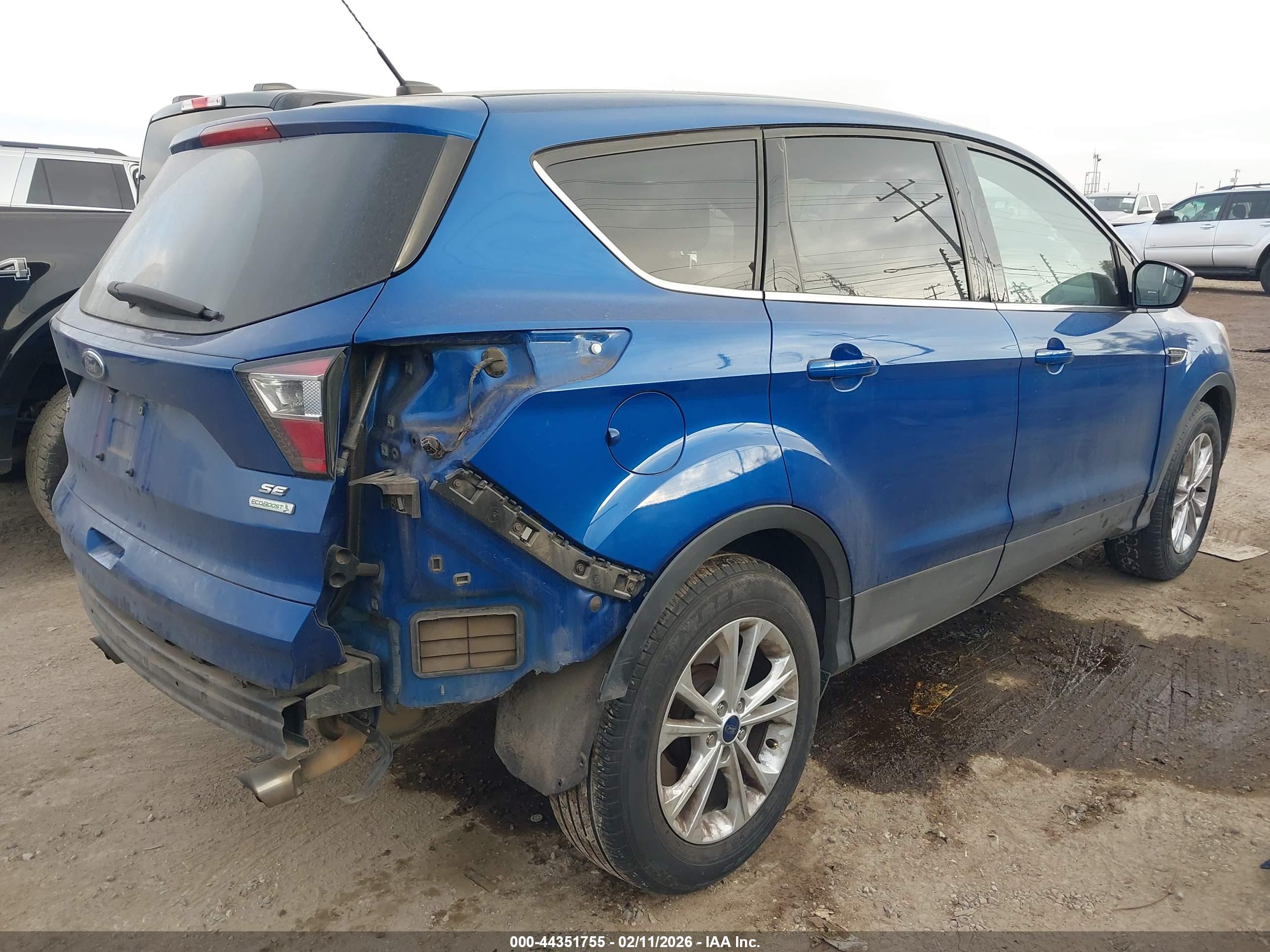 FORD ESCAPE image 4