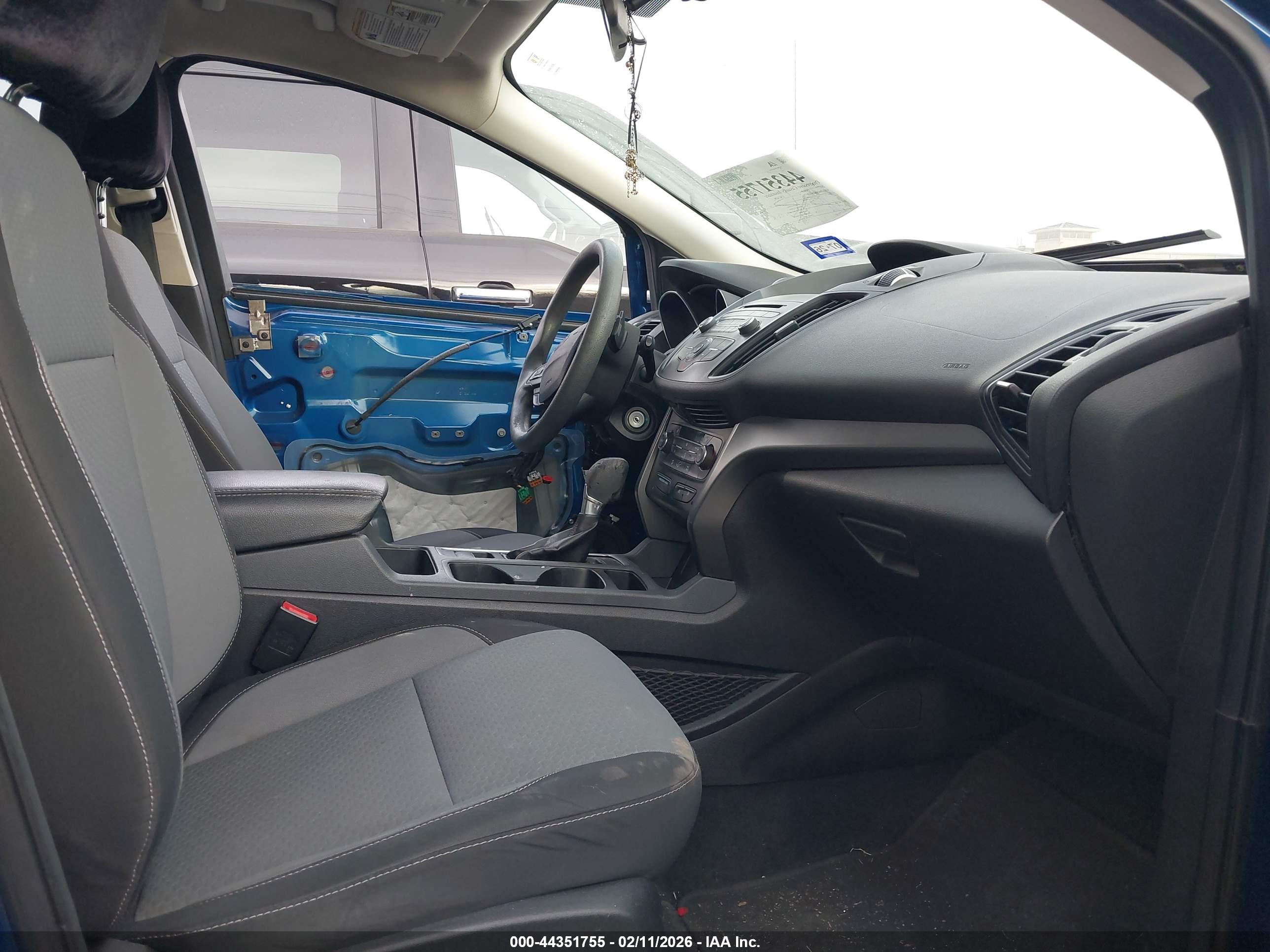 FORD ESCAPE image 5