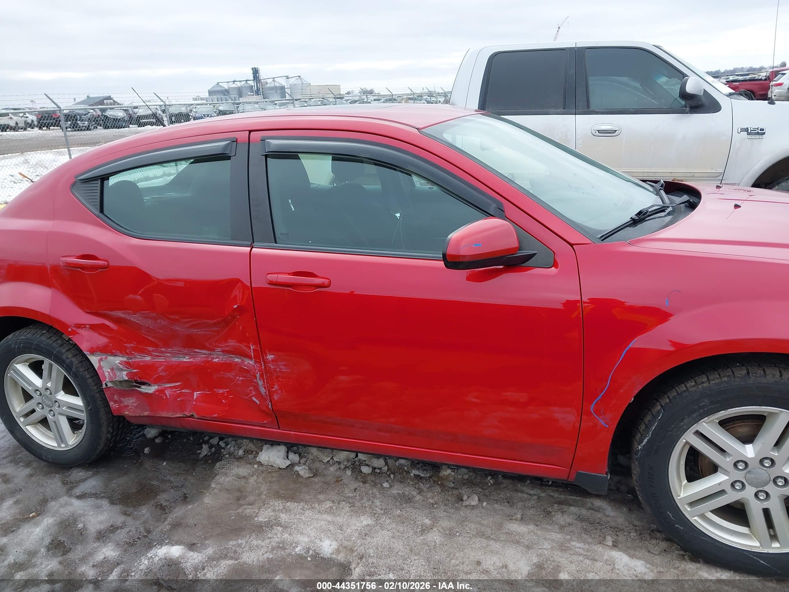 DODGE AVENGER image 6