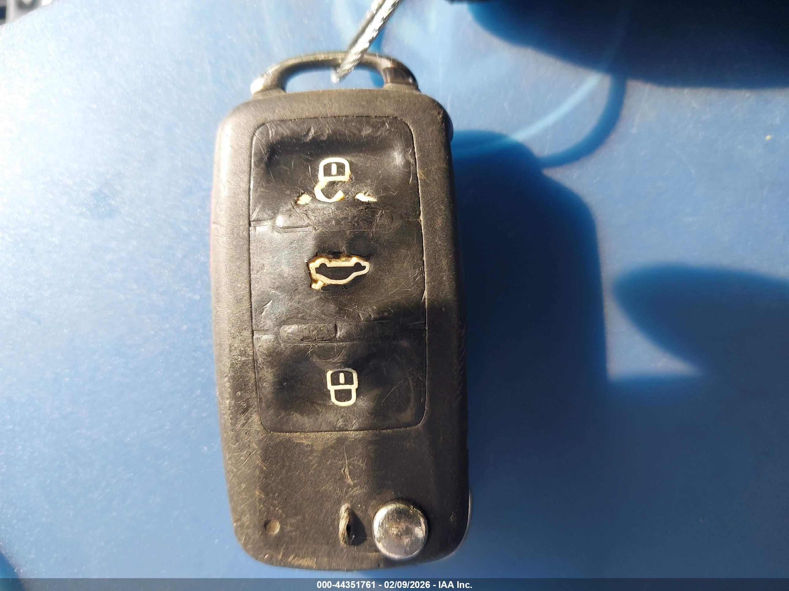 VOLKSWAGEN JETTA image 11