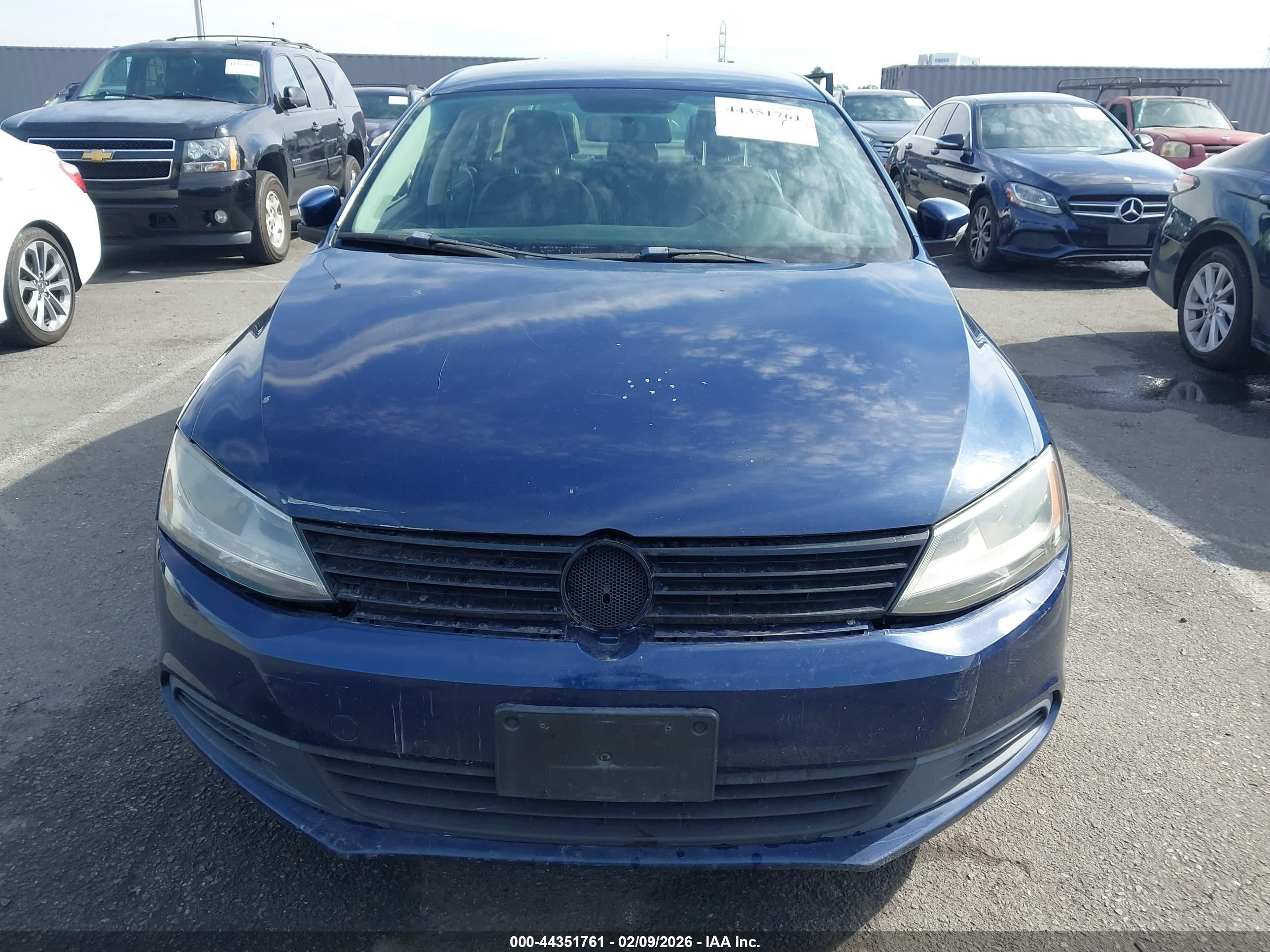 VOLKSWAGEN JETTA image 6