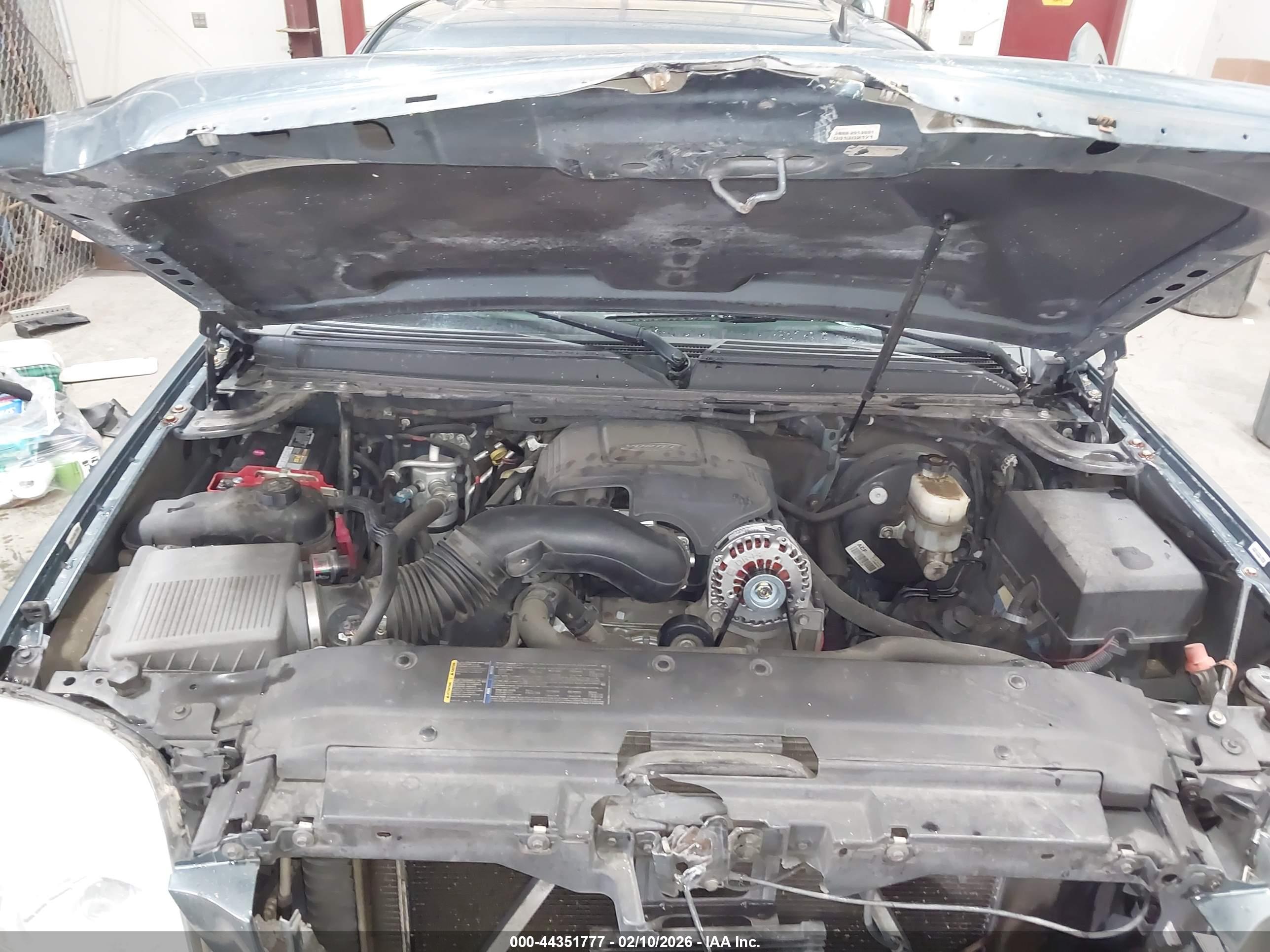 GMC YUKON image 10