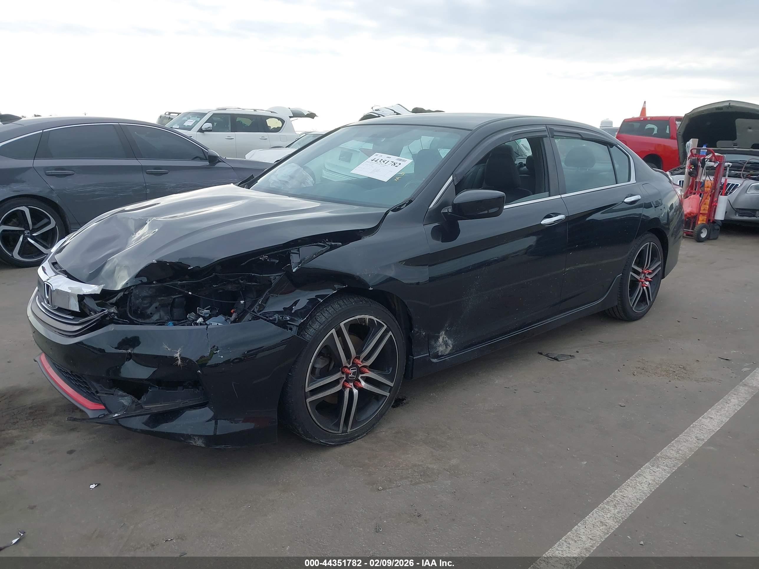 HONDA ACCORD image 2