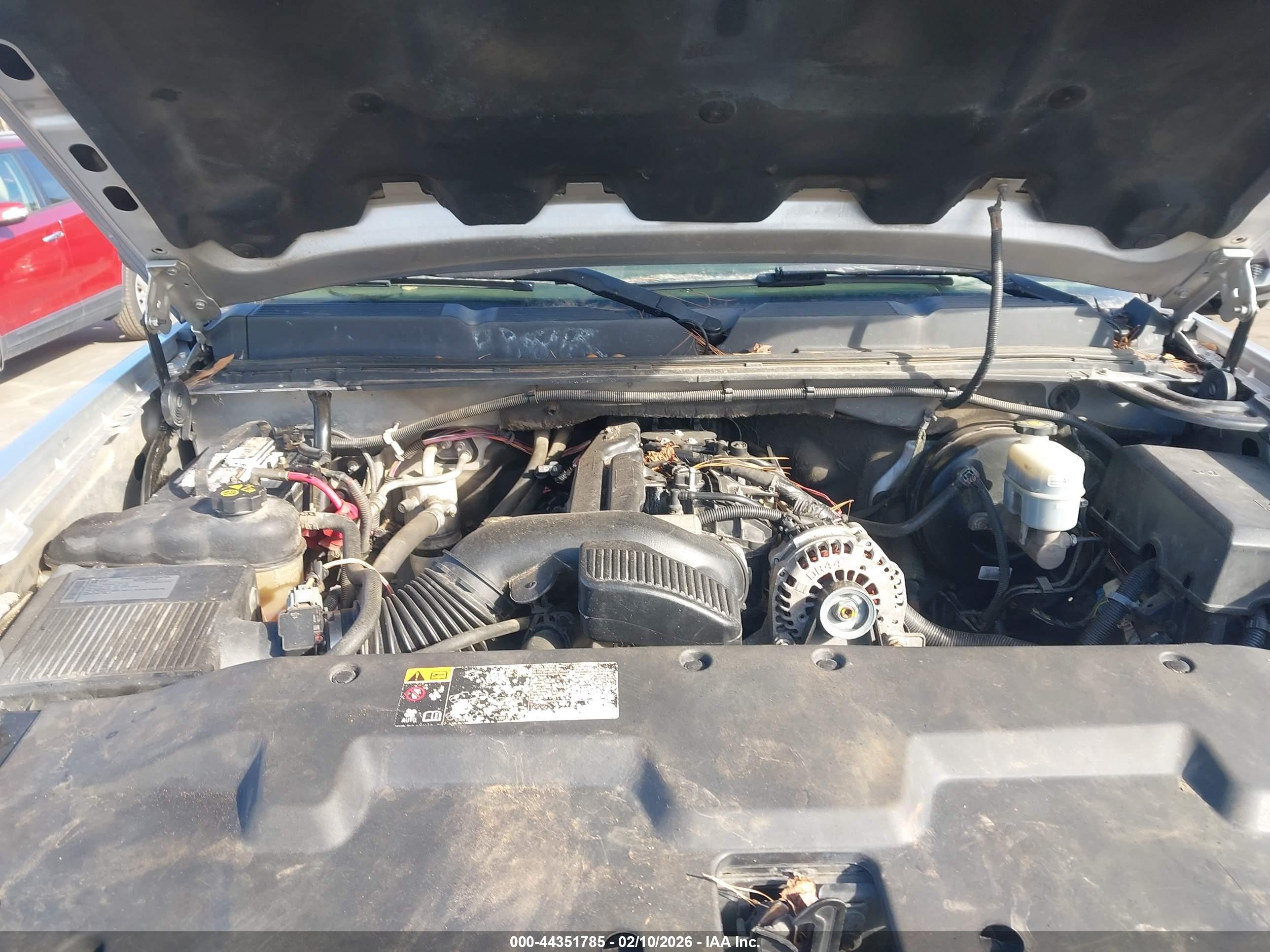 CHEVROLET SILVERADO image 10