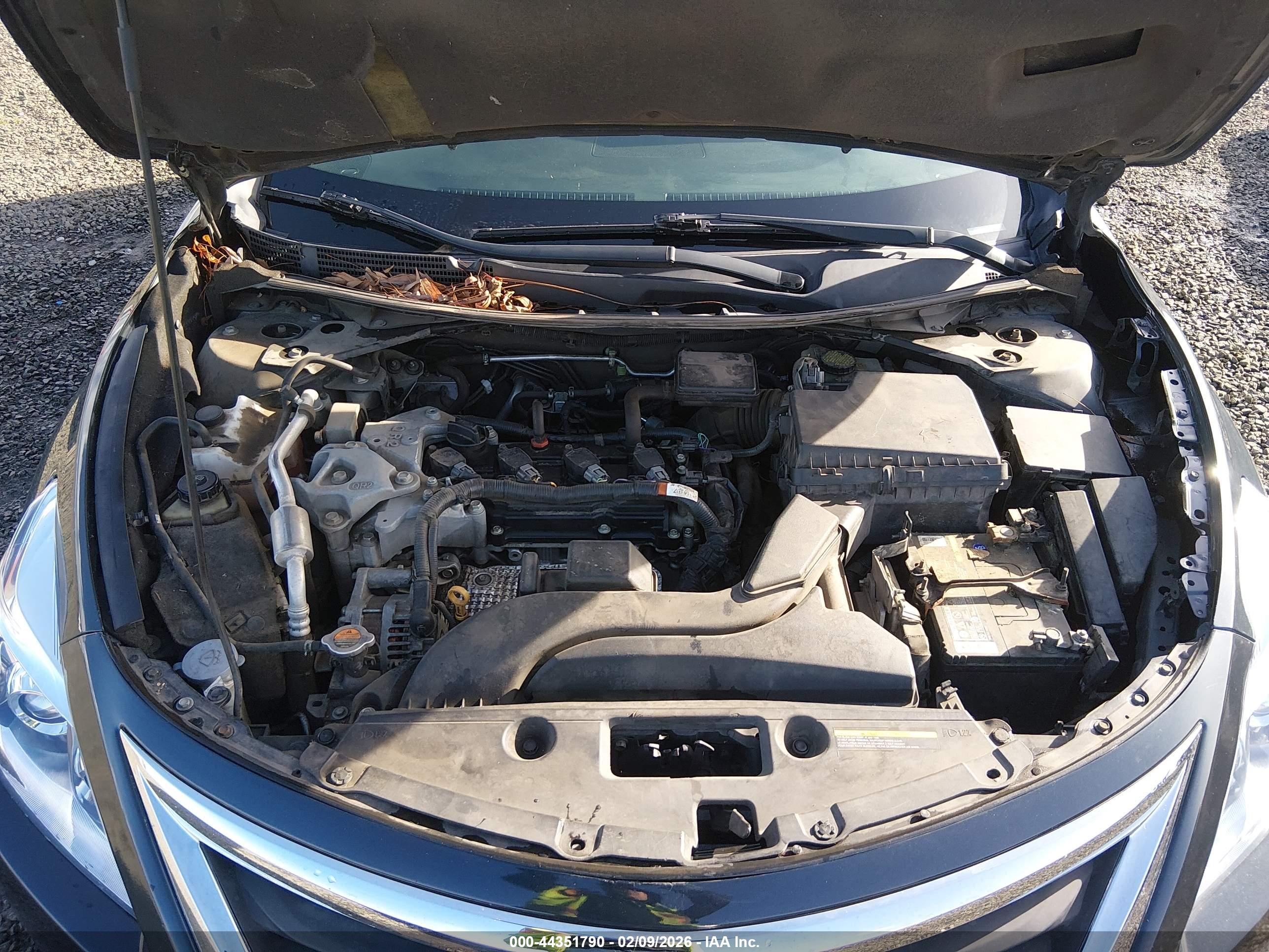 NISSAN ALTIMA image 10