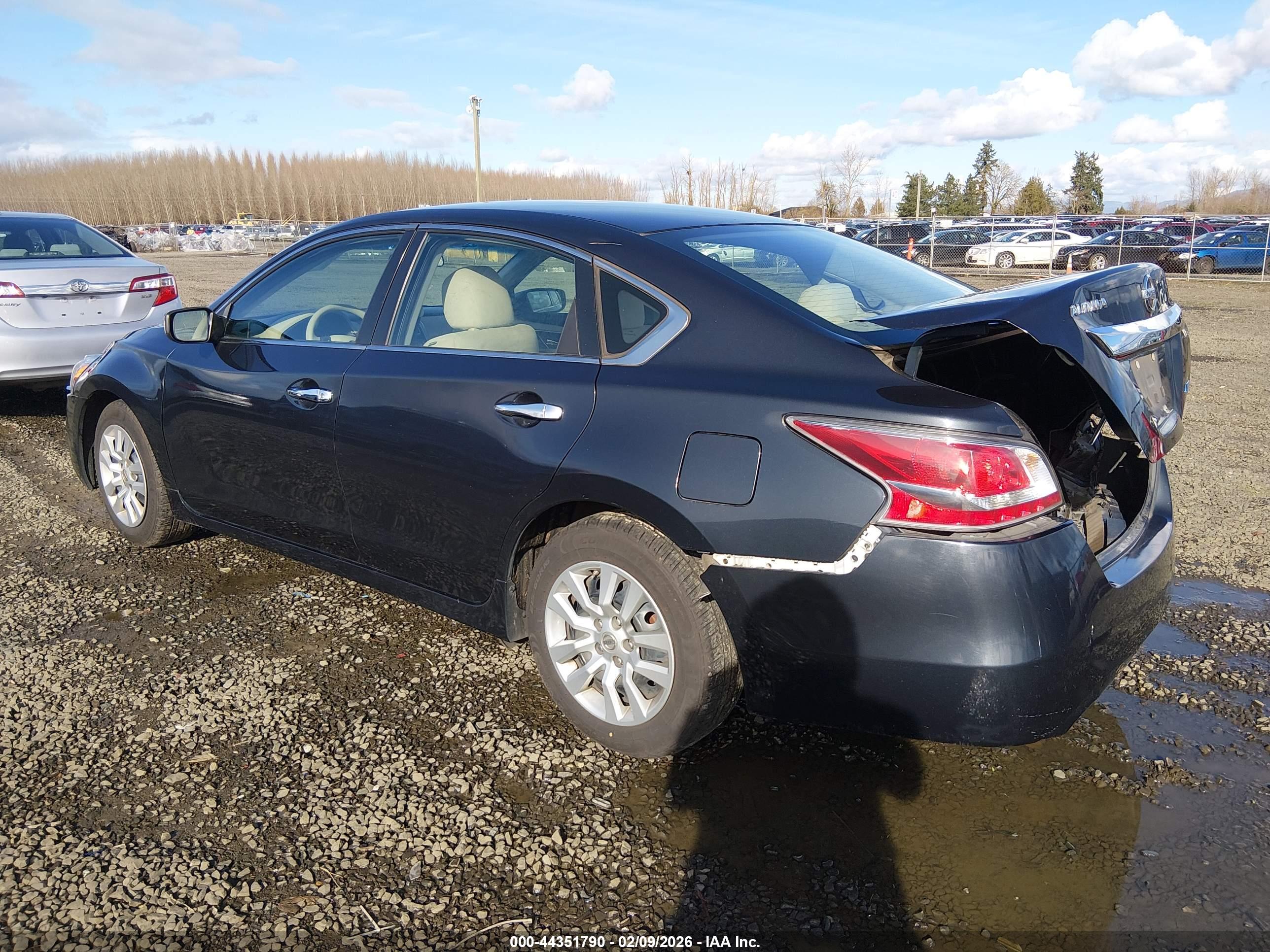 NISSAN ALTIMA image 3