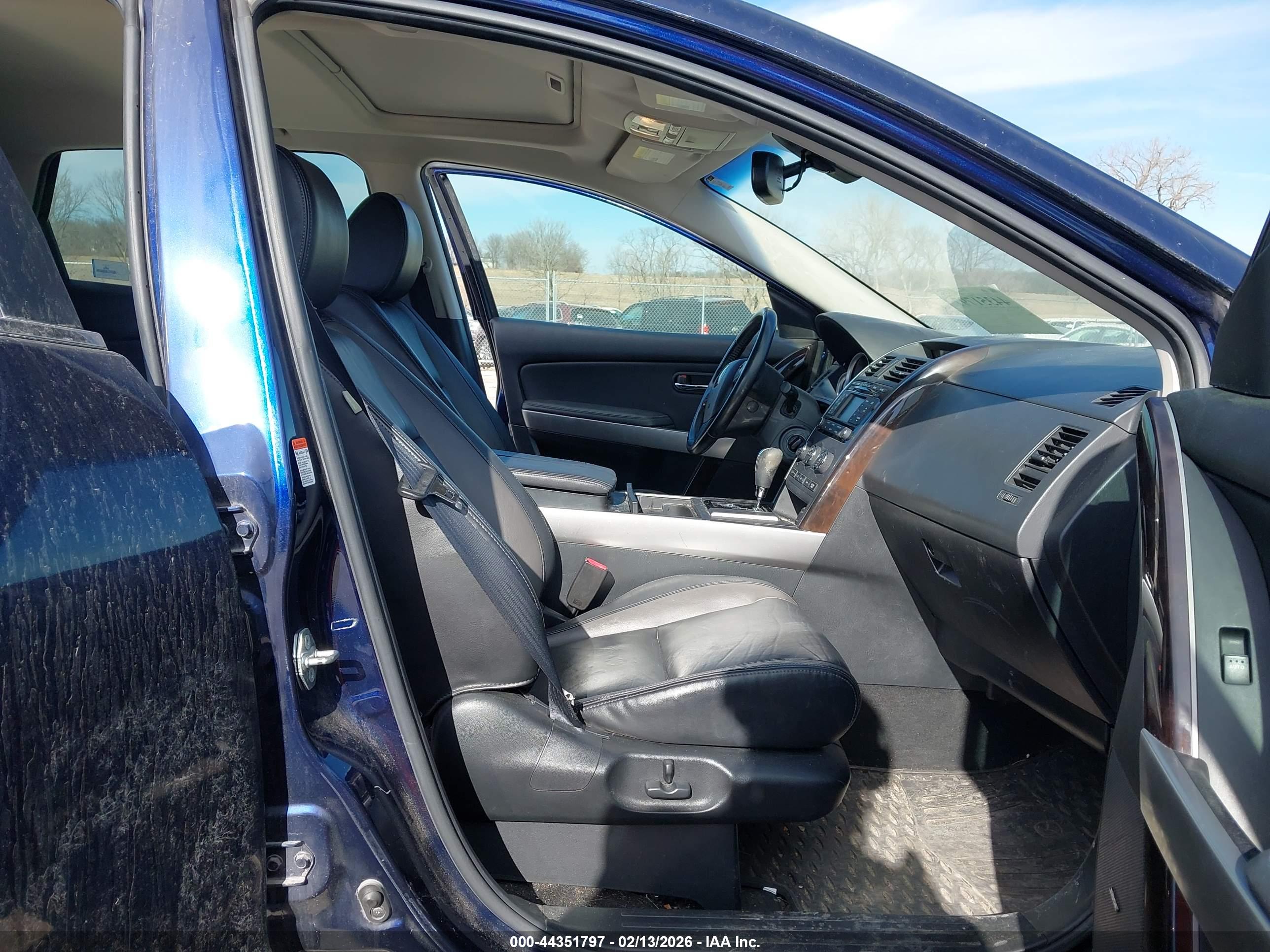 MAZDA CX-9 image 5