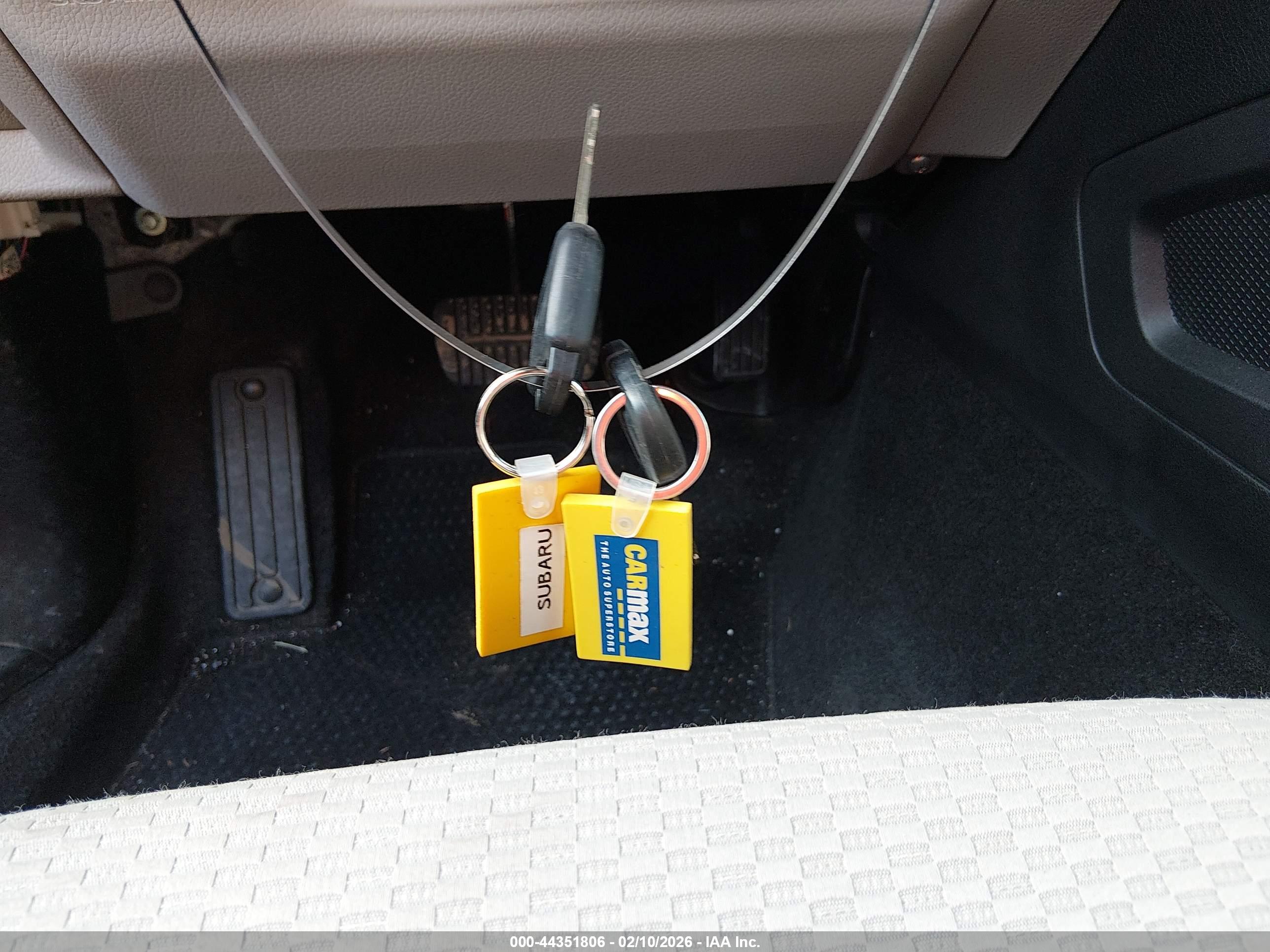 SUBARU FORESTER image 11